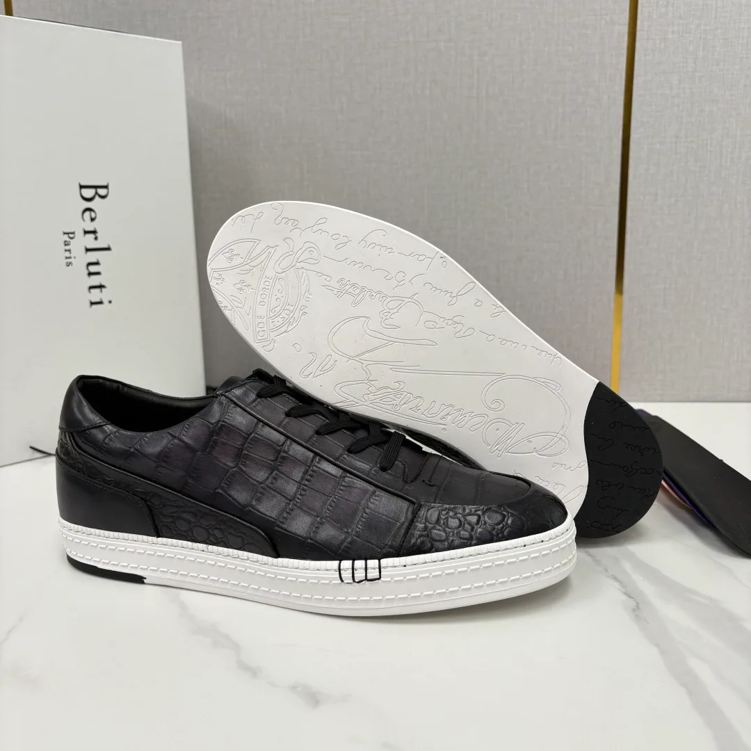 Men's Sneakers BERLUTI 18215264