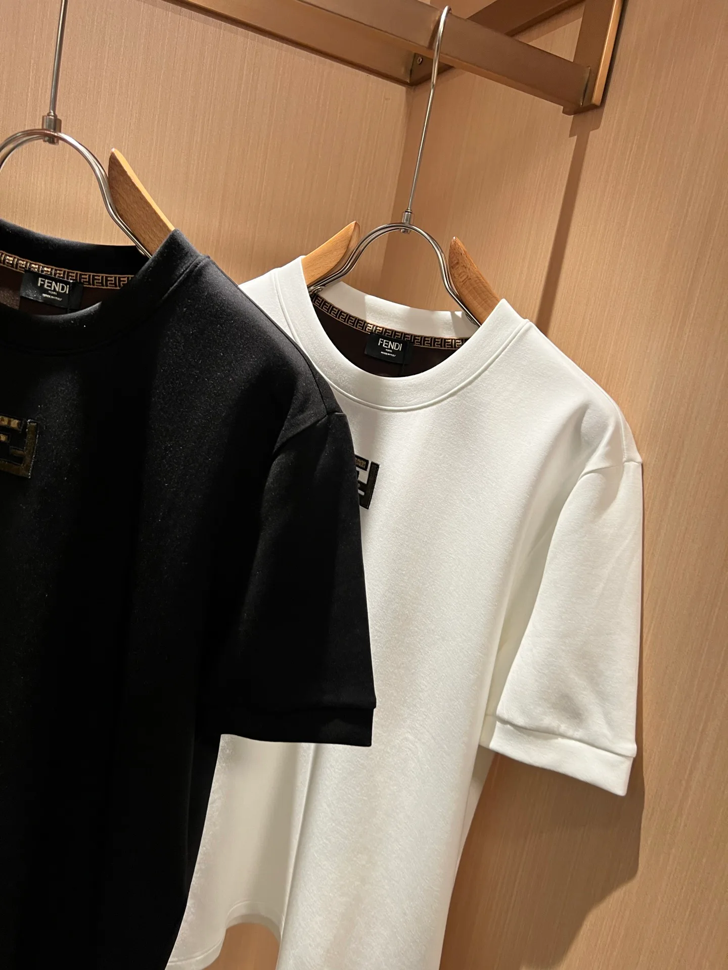 Men's T-Shirts FENDI 18519544
