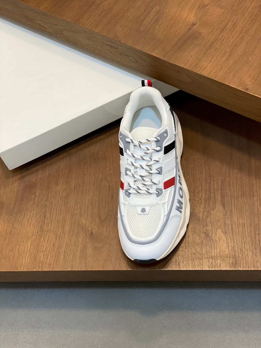Men's Sneakers MONCLER 18079001