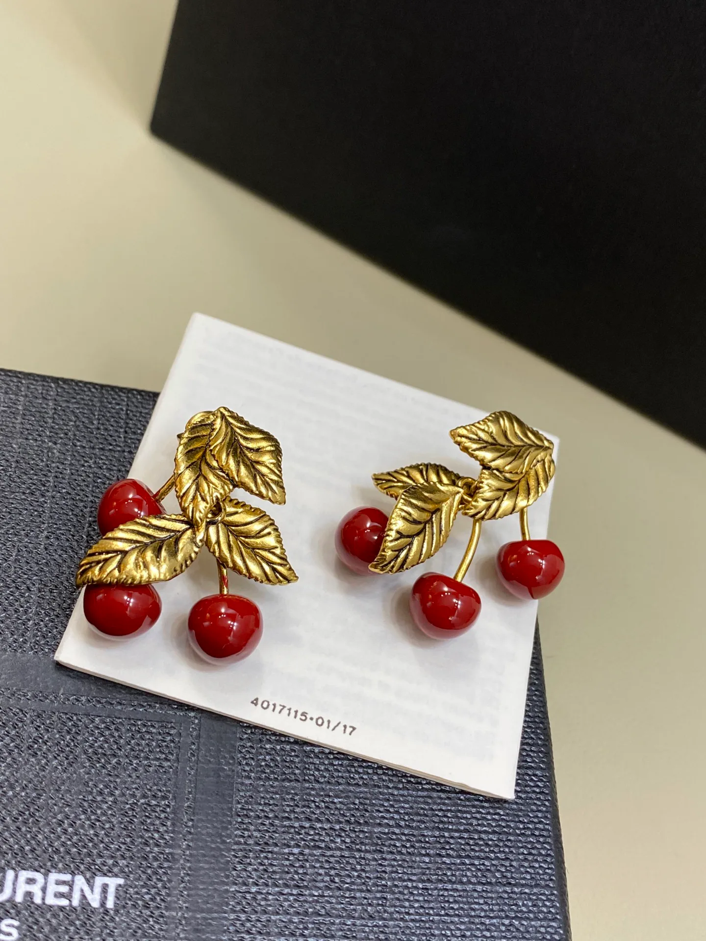 Jewelry SAINT LAURENT 16982671