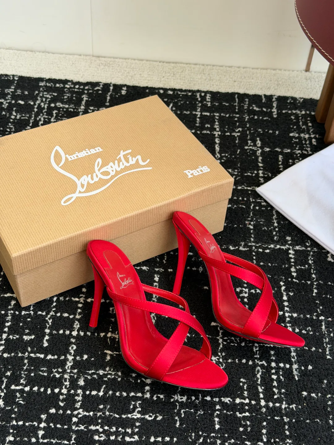 Women's Open-Toe Sandals CHRISTIAN LOUBOUTIN 17936545