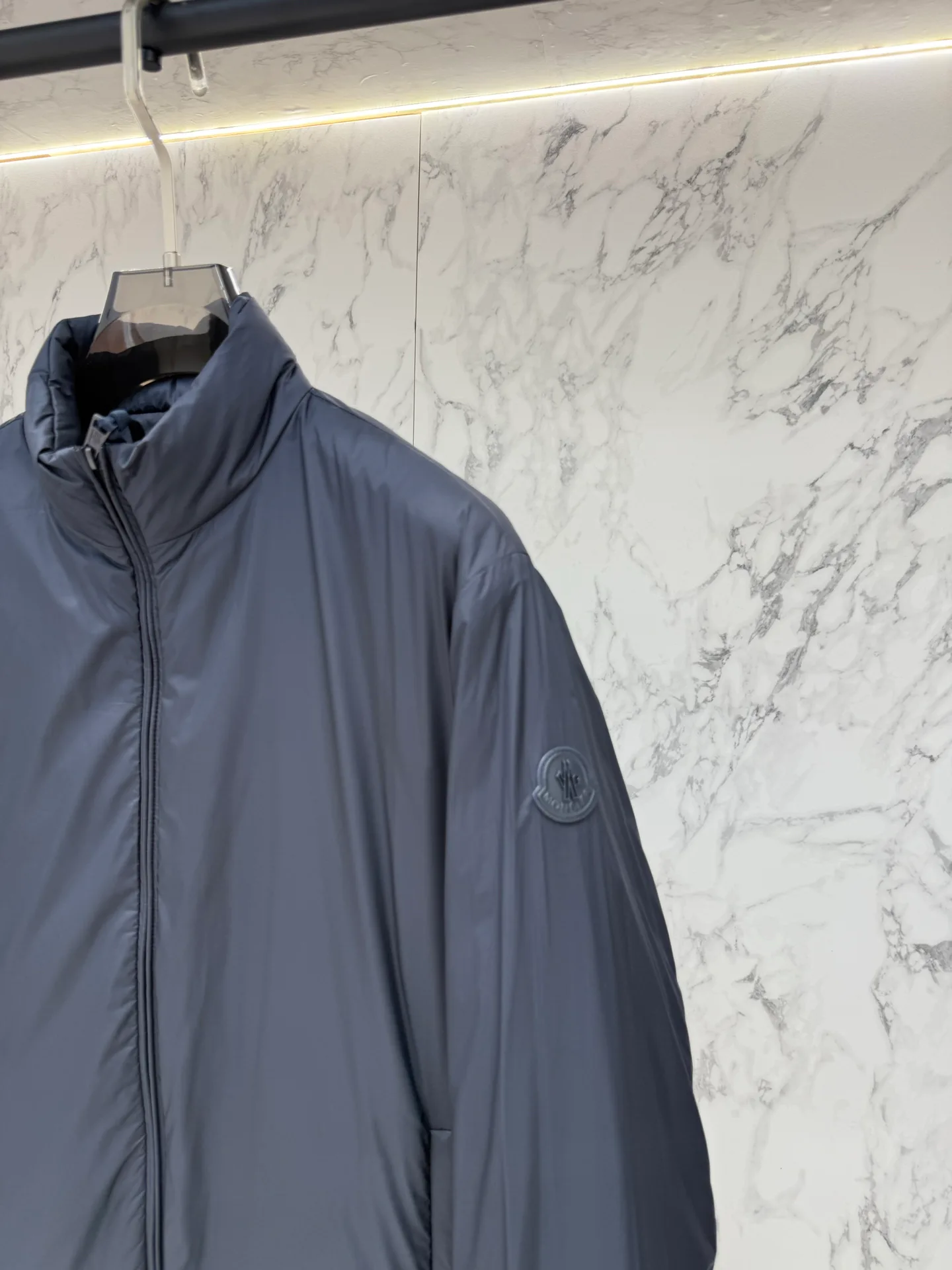 Men's Jackets And Down Jackets MONCLER 17828636
