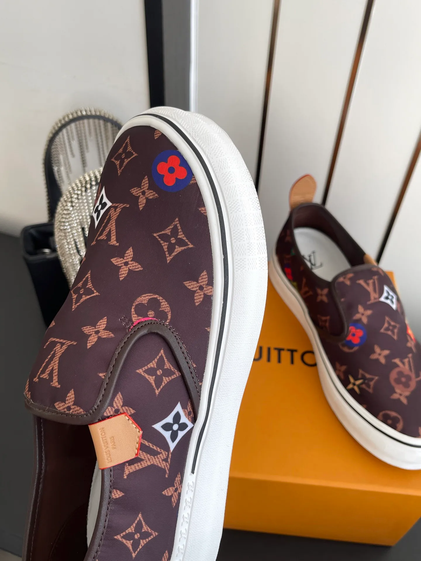 Men's Sneakers LOUIS VUITTON 17908524