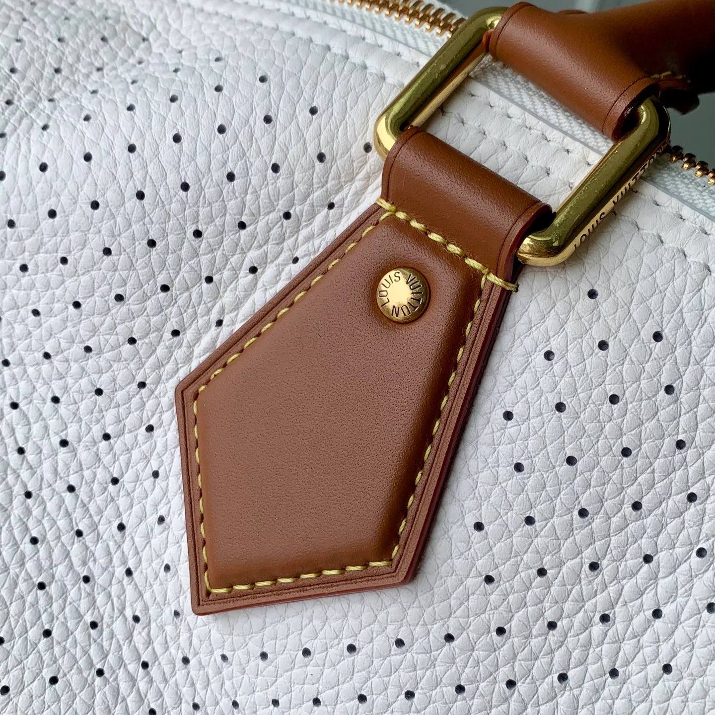 Women's Classic Handbags LOUIS VUITTON 18147438