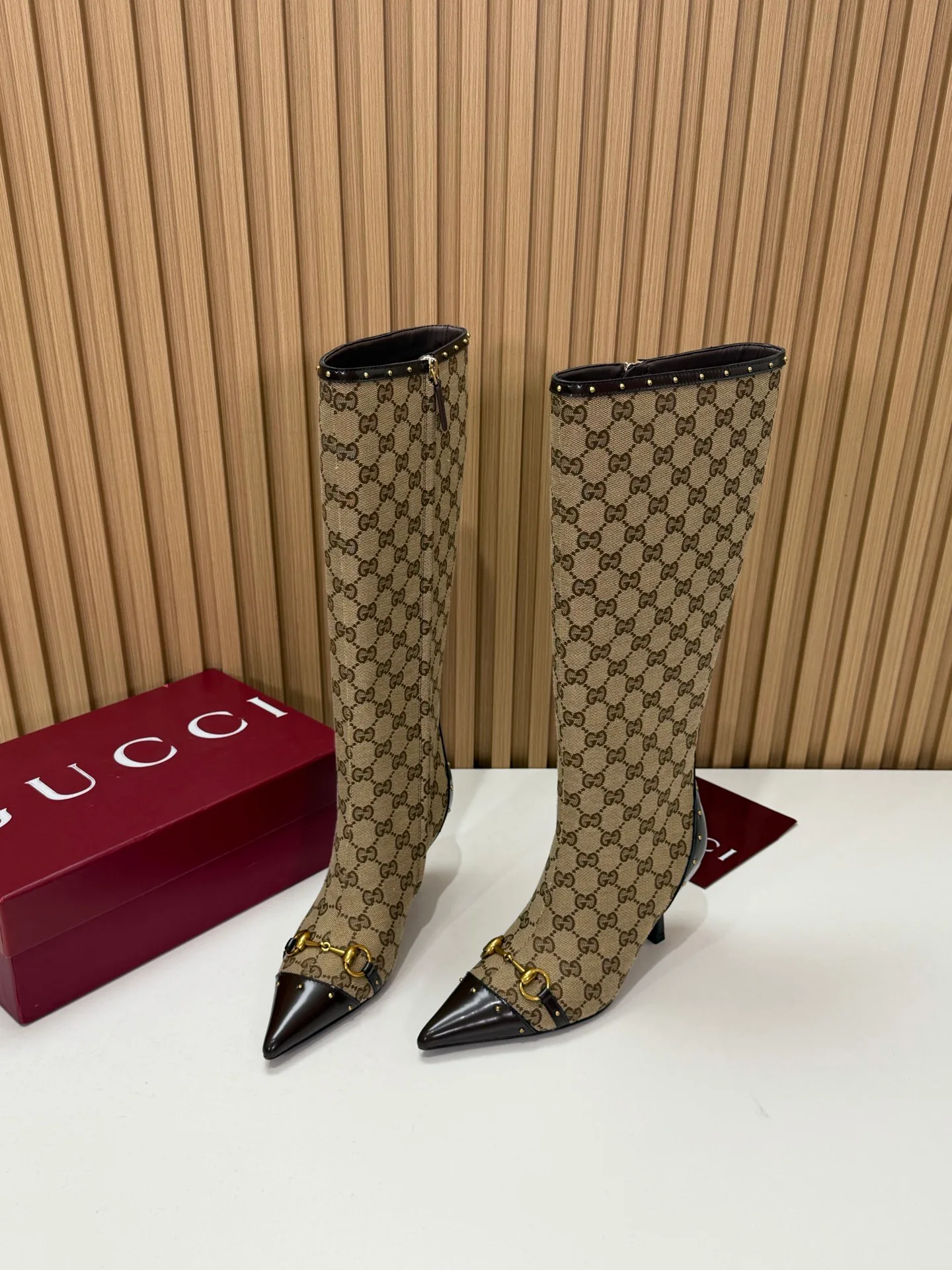 Сапоги Женские Gucci 18575601