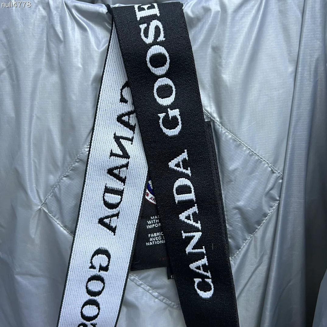 Women's Jackets And Down Jackets CANADA GOOSE 17880384