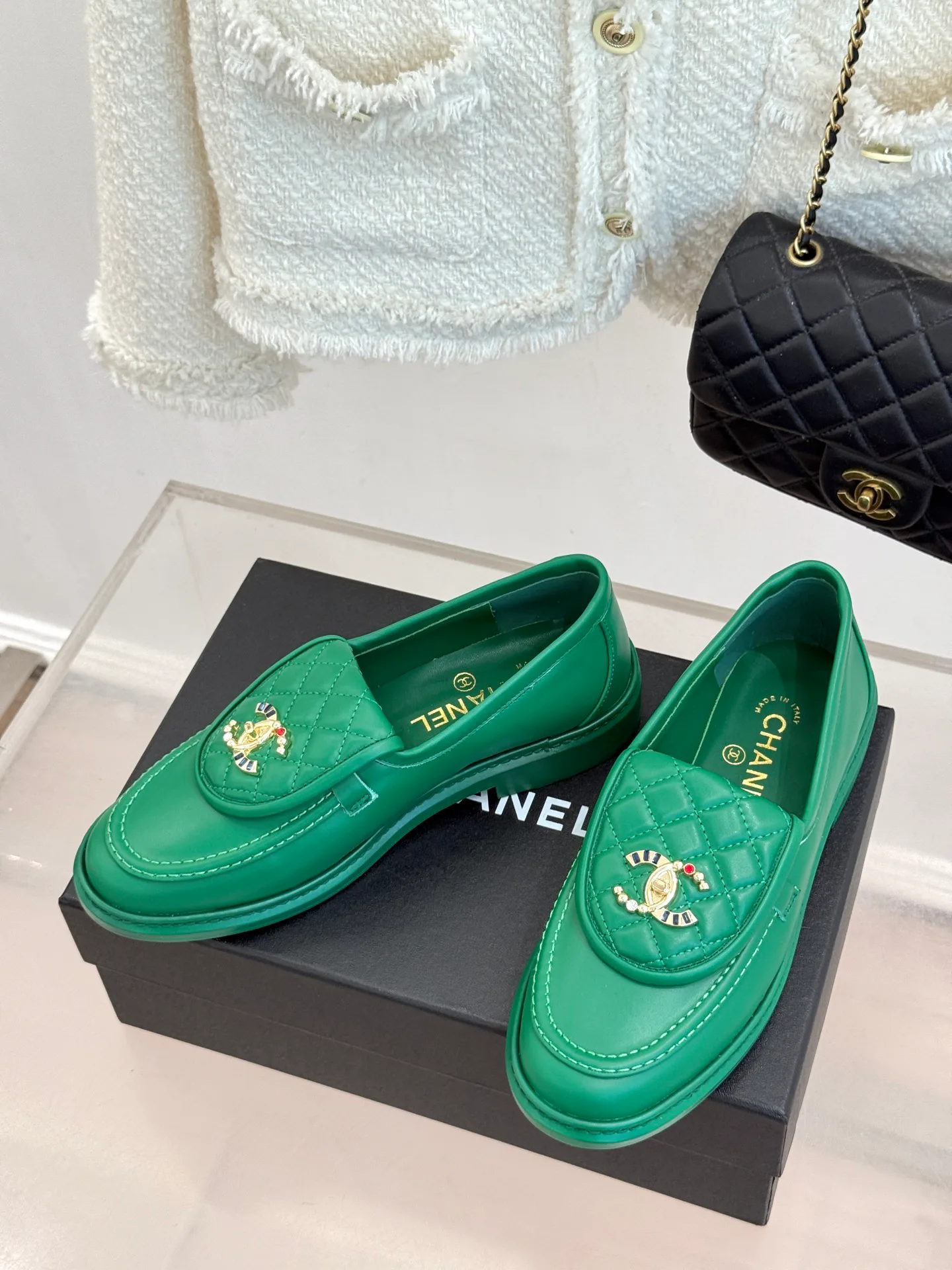 Women's Loafers And Moccasins CHANEL 17336061