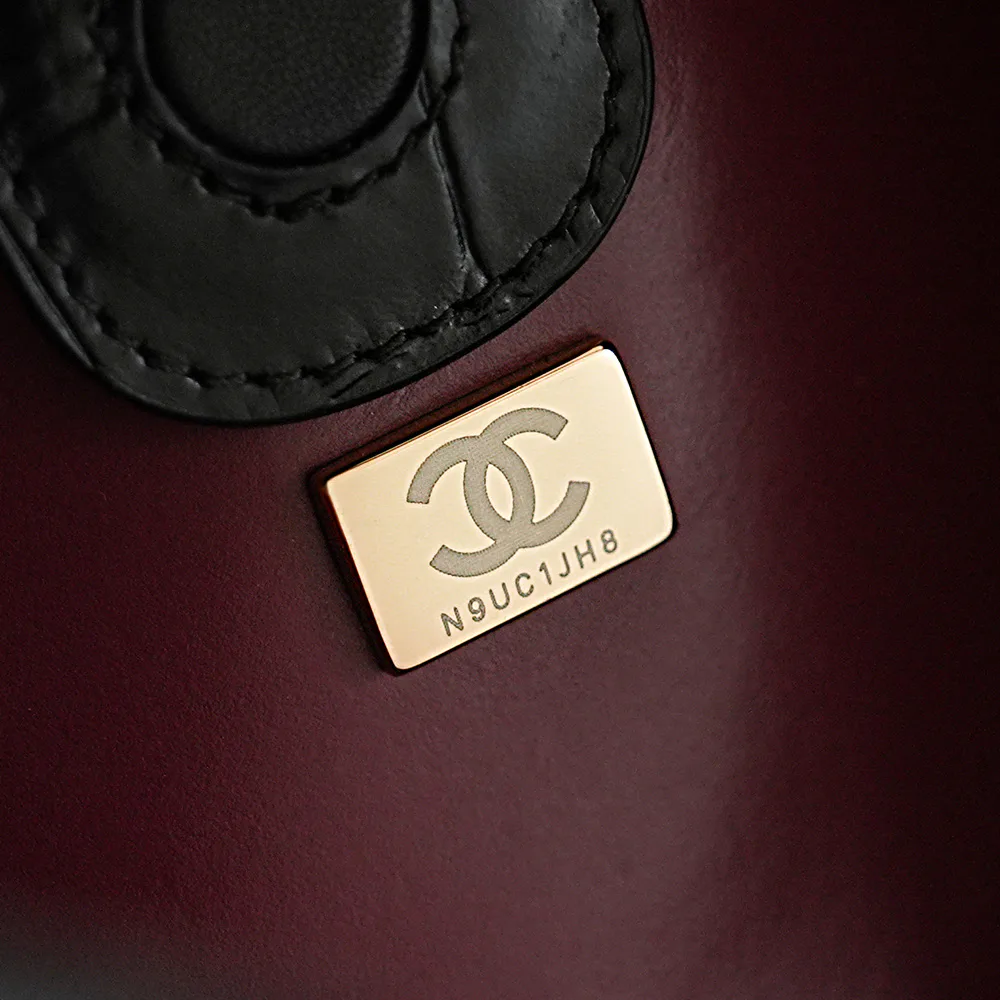 Классические Сумки Женские Chanel 18588793