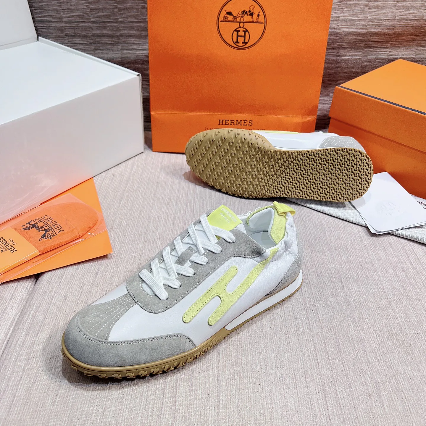 Women's Sneakers HERMES 17749541