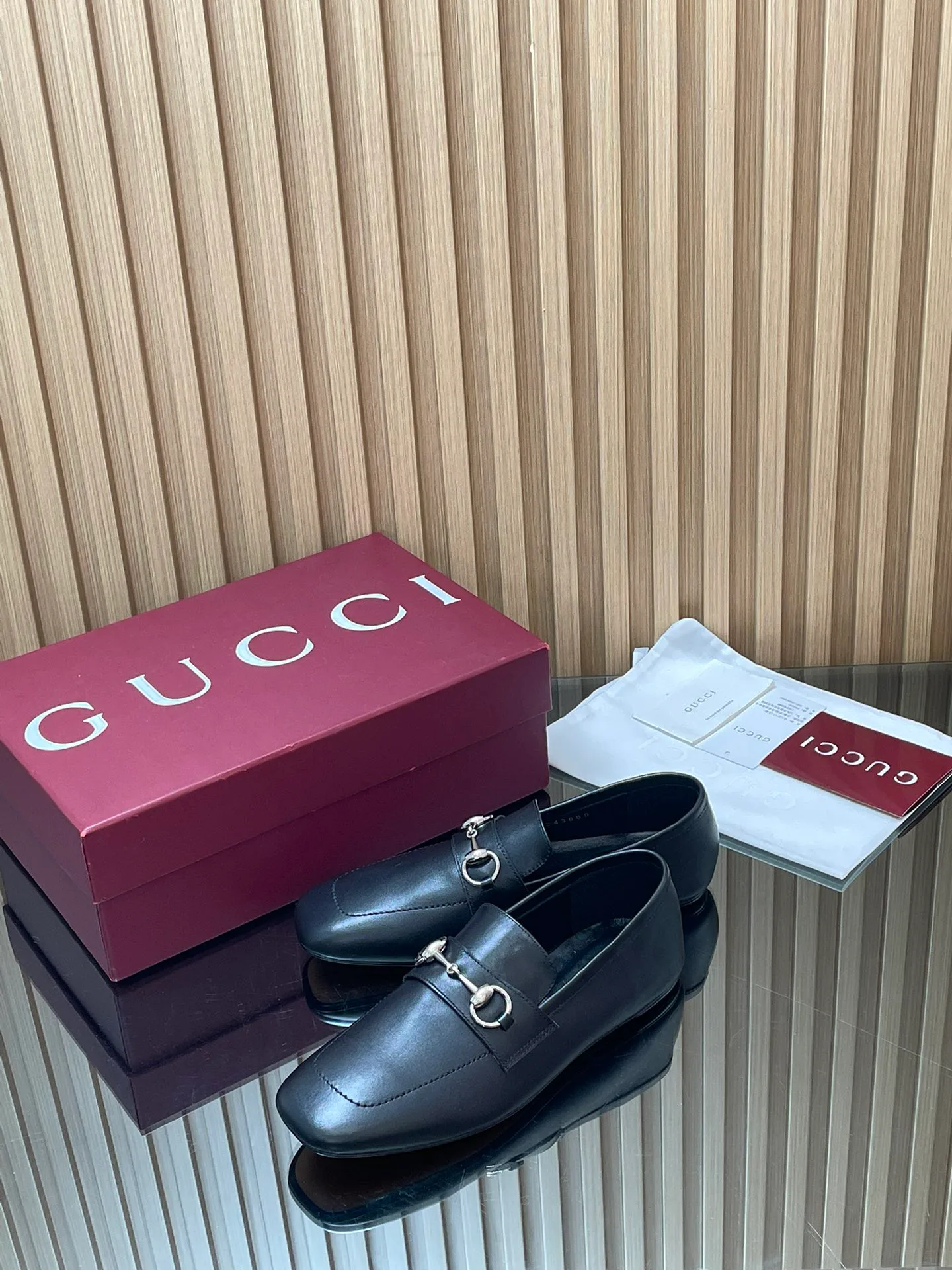 Women's Loafers And Moccasins GUCCI 17946823