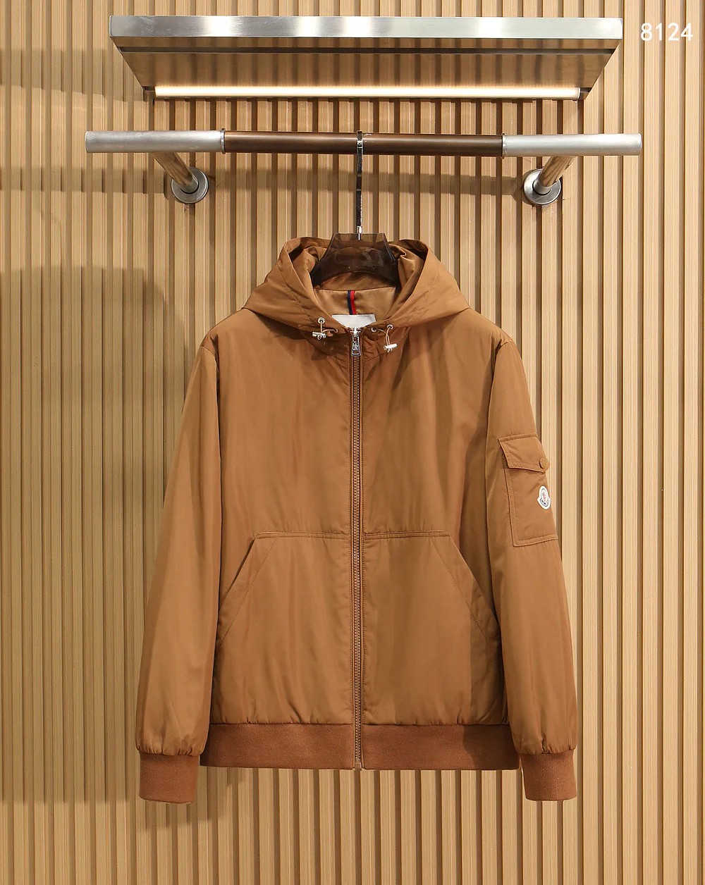 Men's Jackets And Down Jackets MONCLER 18157382