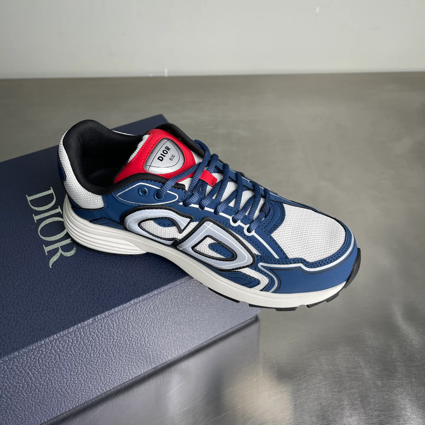 Women's Sneakers CHRISTIAN DIOR 17682019