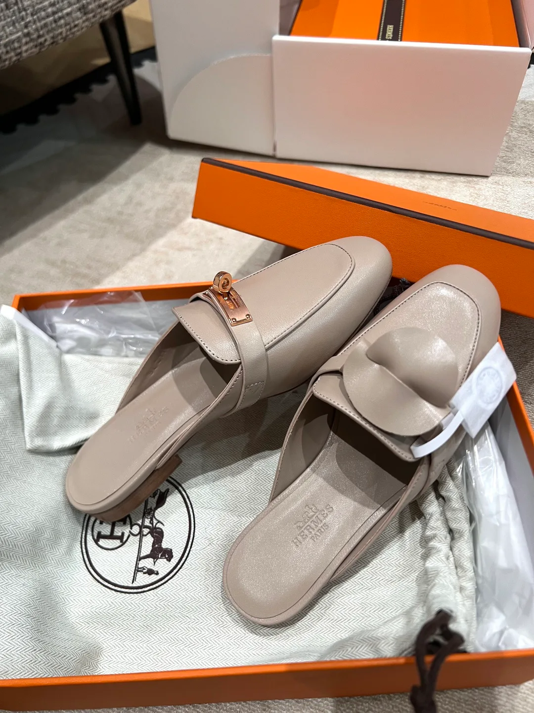 Women's Mules And Clogs HERMES 18395531