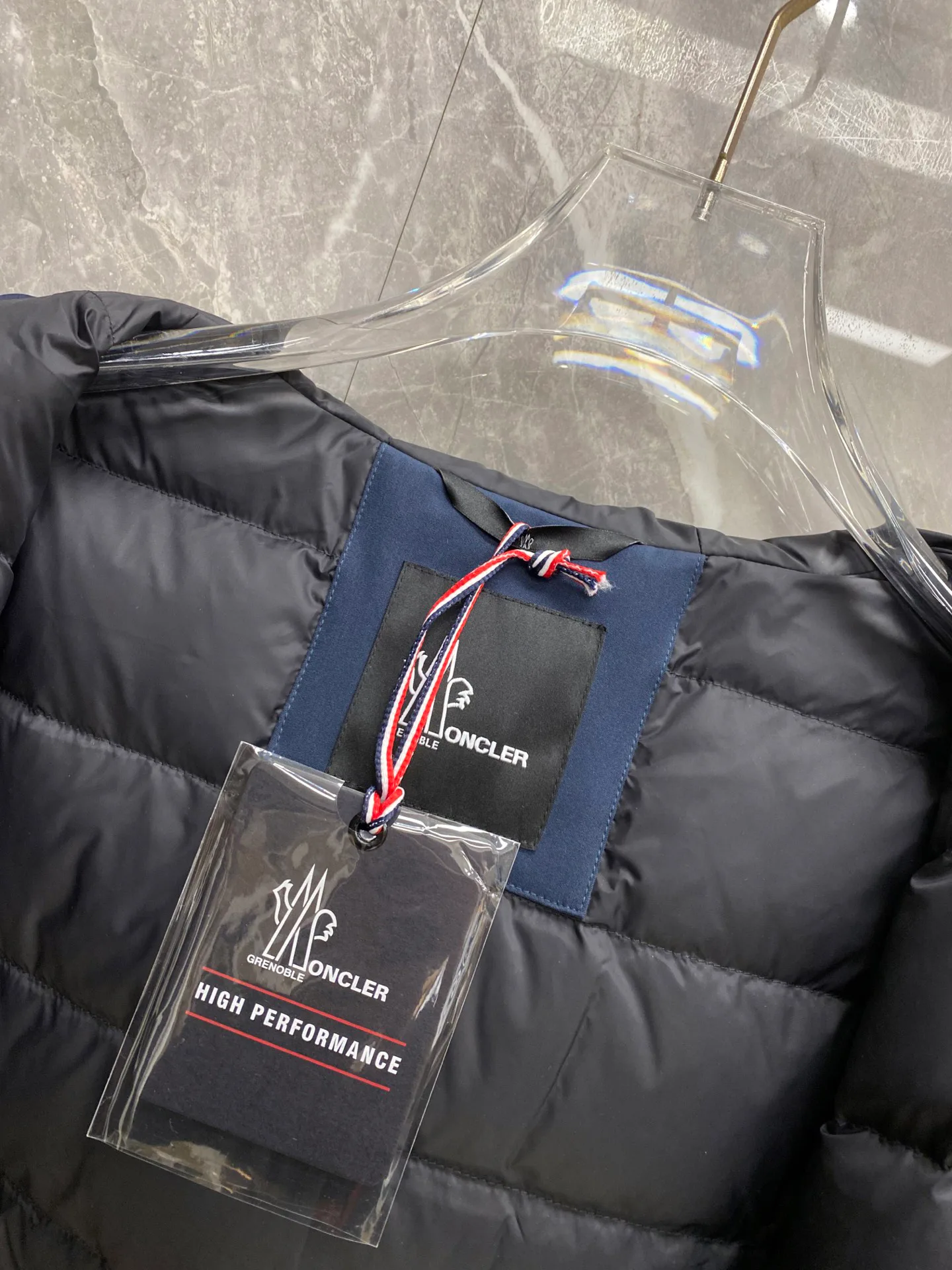 Men's Jackets And Down Jackets MONCLER 18348638