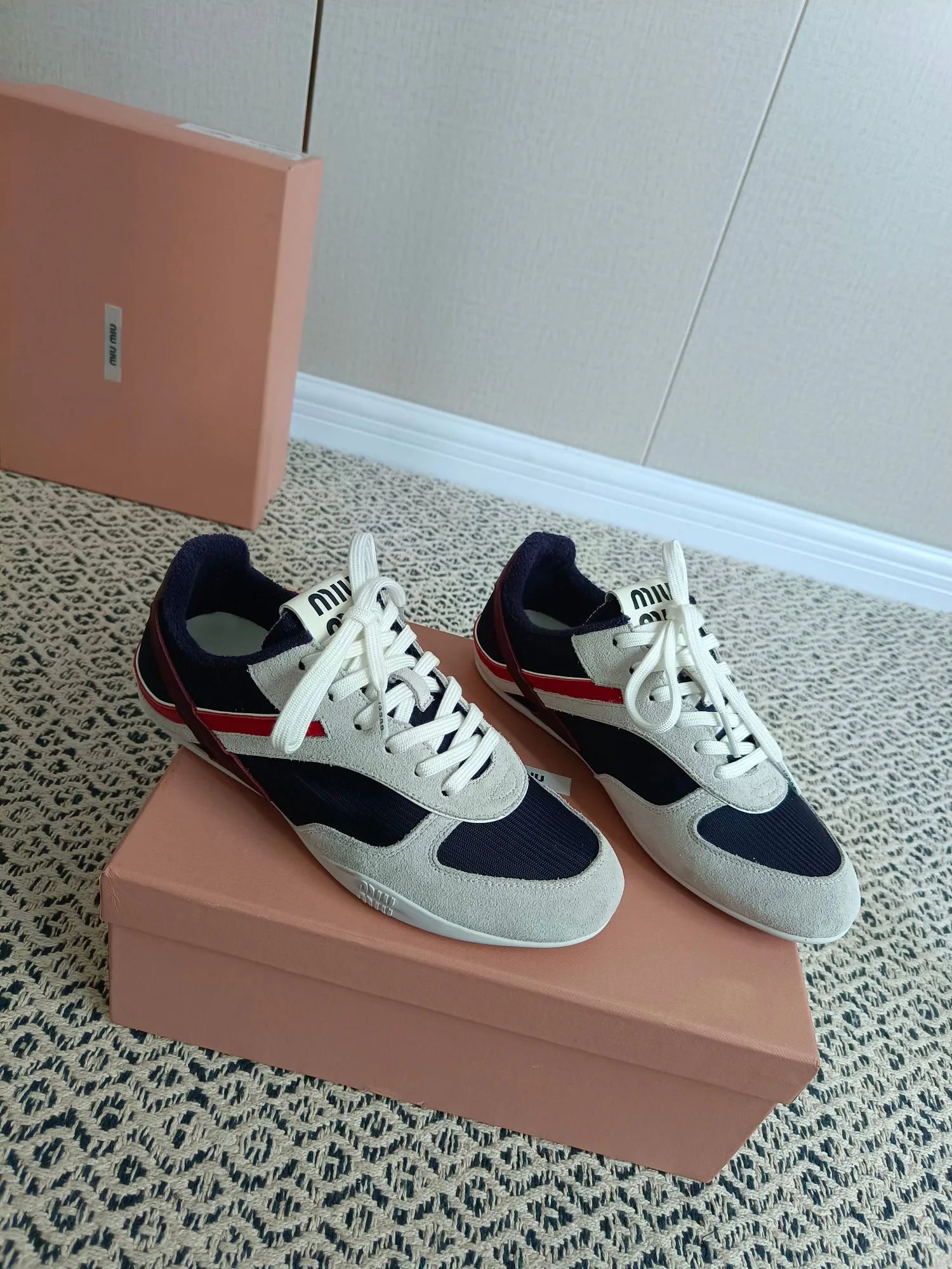 Women's Sneakers MIU MIU 18273958