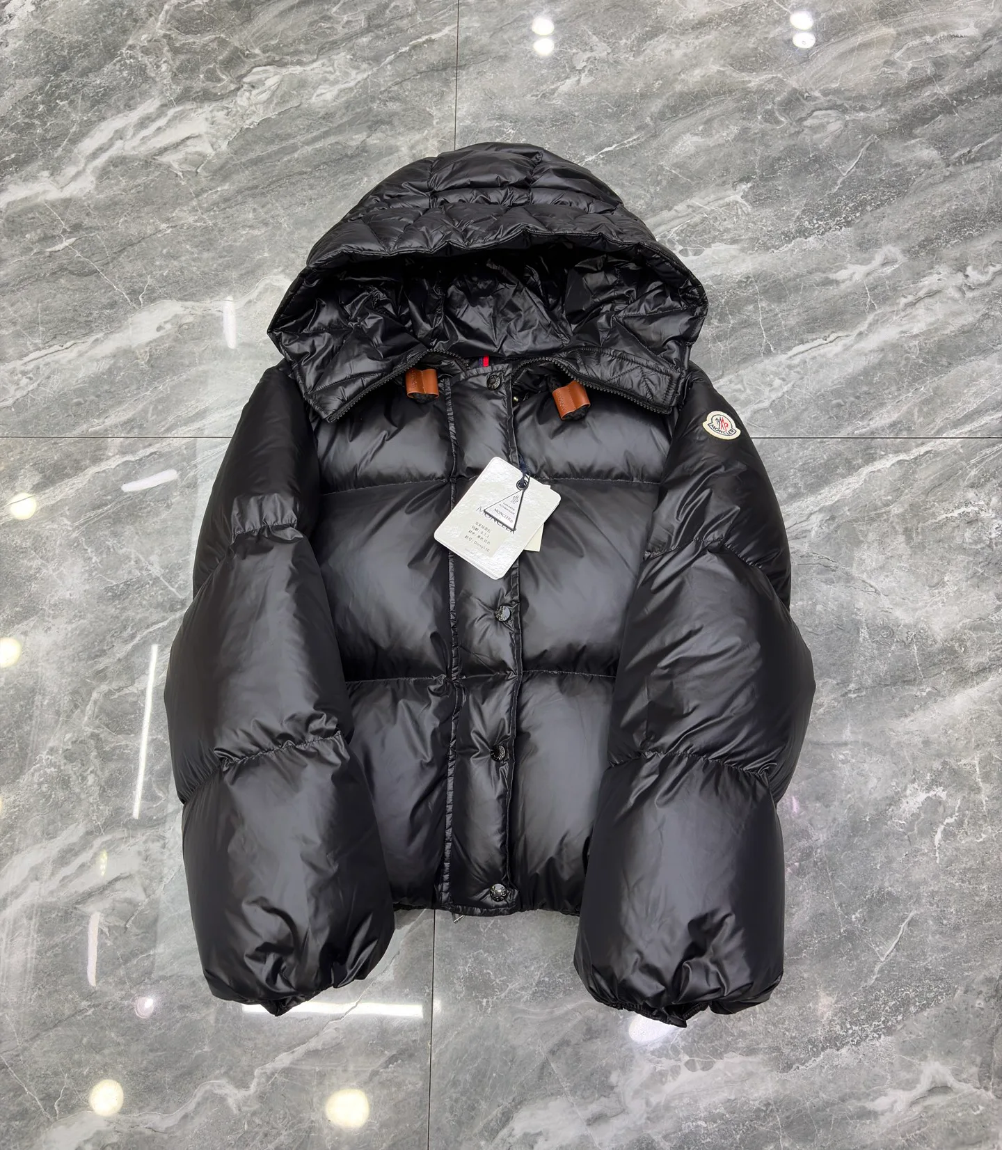 Women's Jackets And Down Jackets MONCLER 17801606