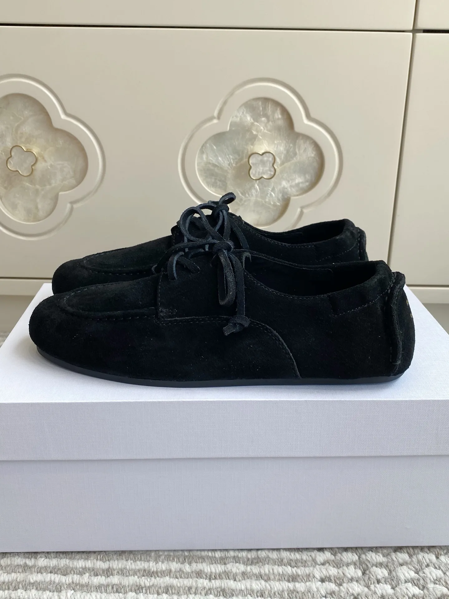 Women's Loafers And Moccasins CELINE 17570633