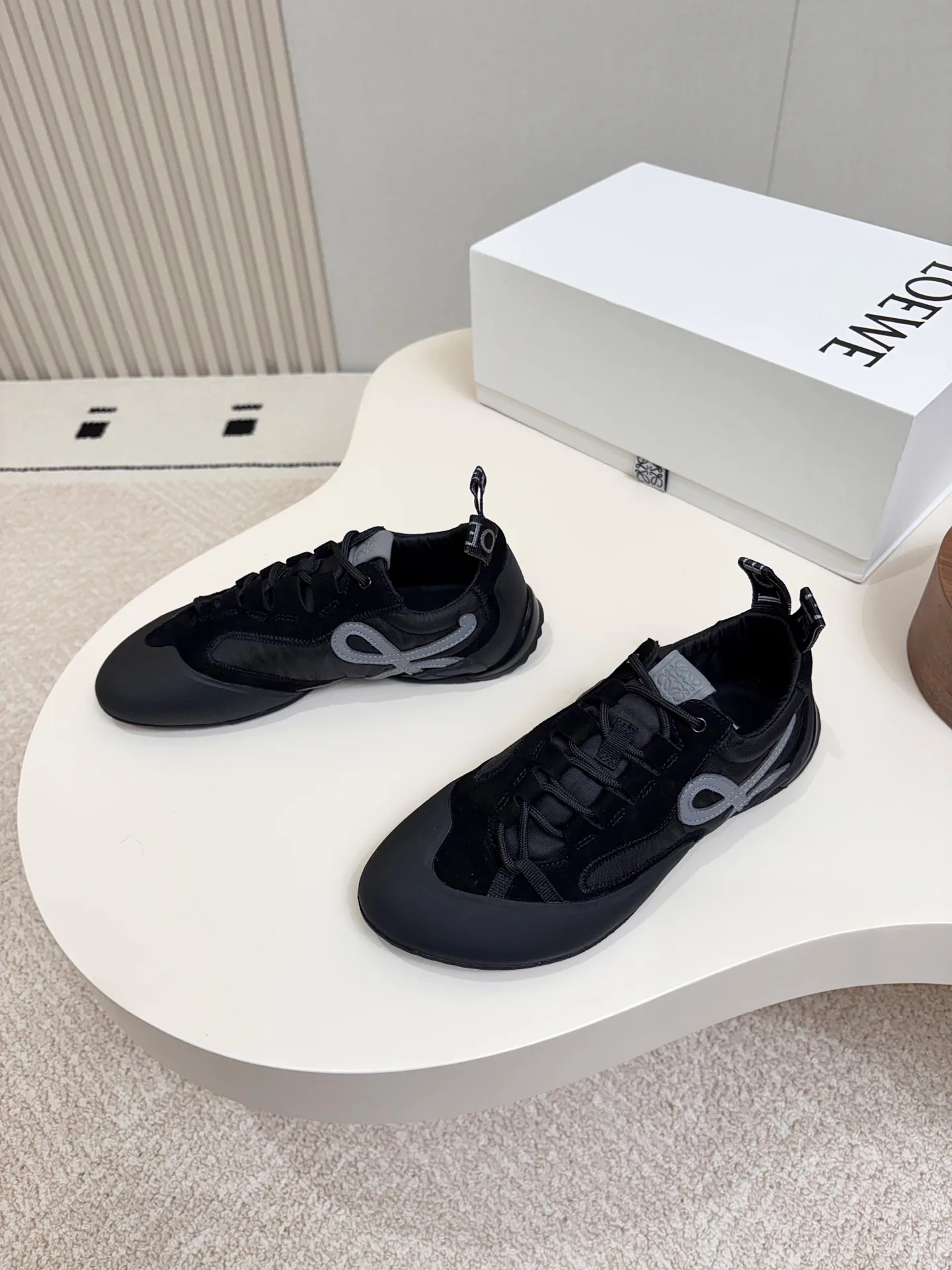 Women's Sneakers LOEWE 18132956