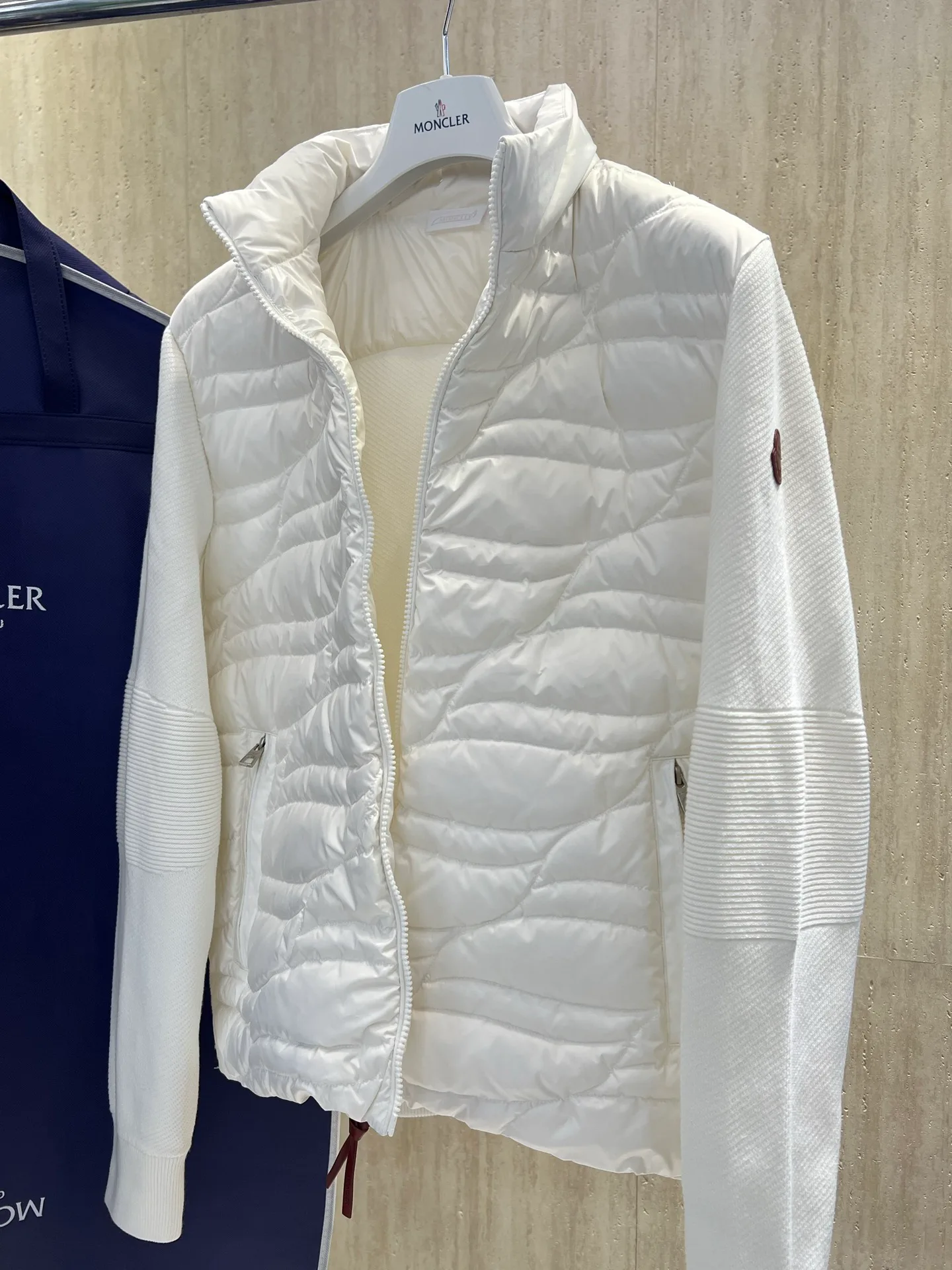 Men's Jackets And Down Jackets MONCLER 18434485