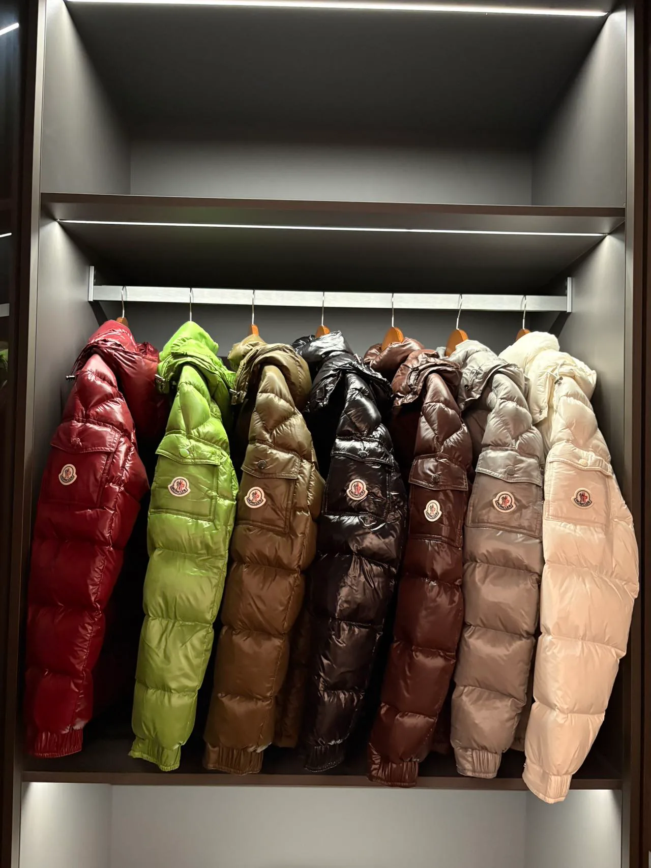 Men's Jackets And Down Jackets MONCLER 18030061