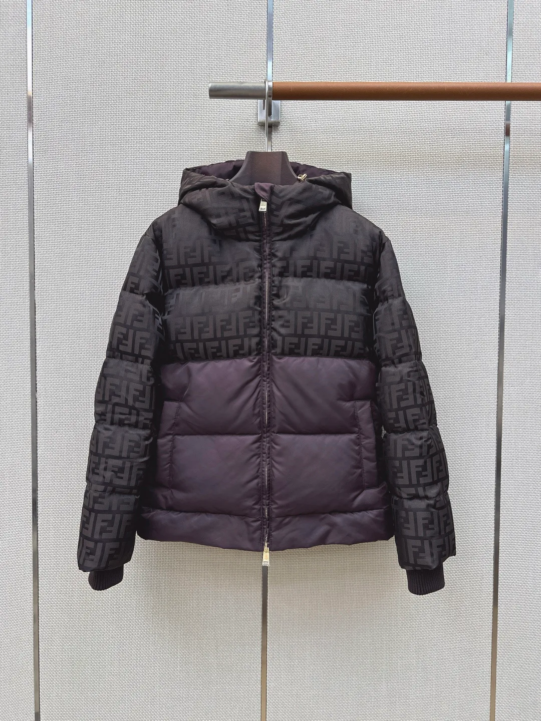 Women's Jackets And Down Jackets FENDI 18279065