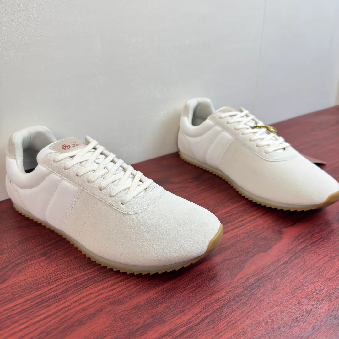 Women's Sneakers LORO PIANA 17636486
