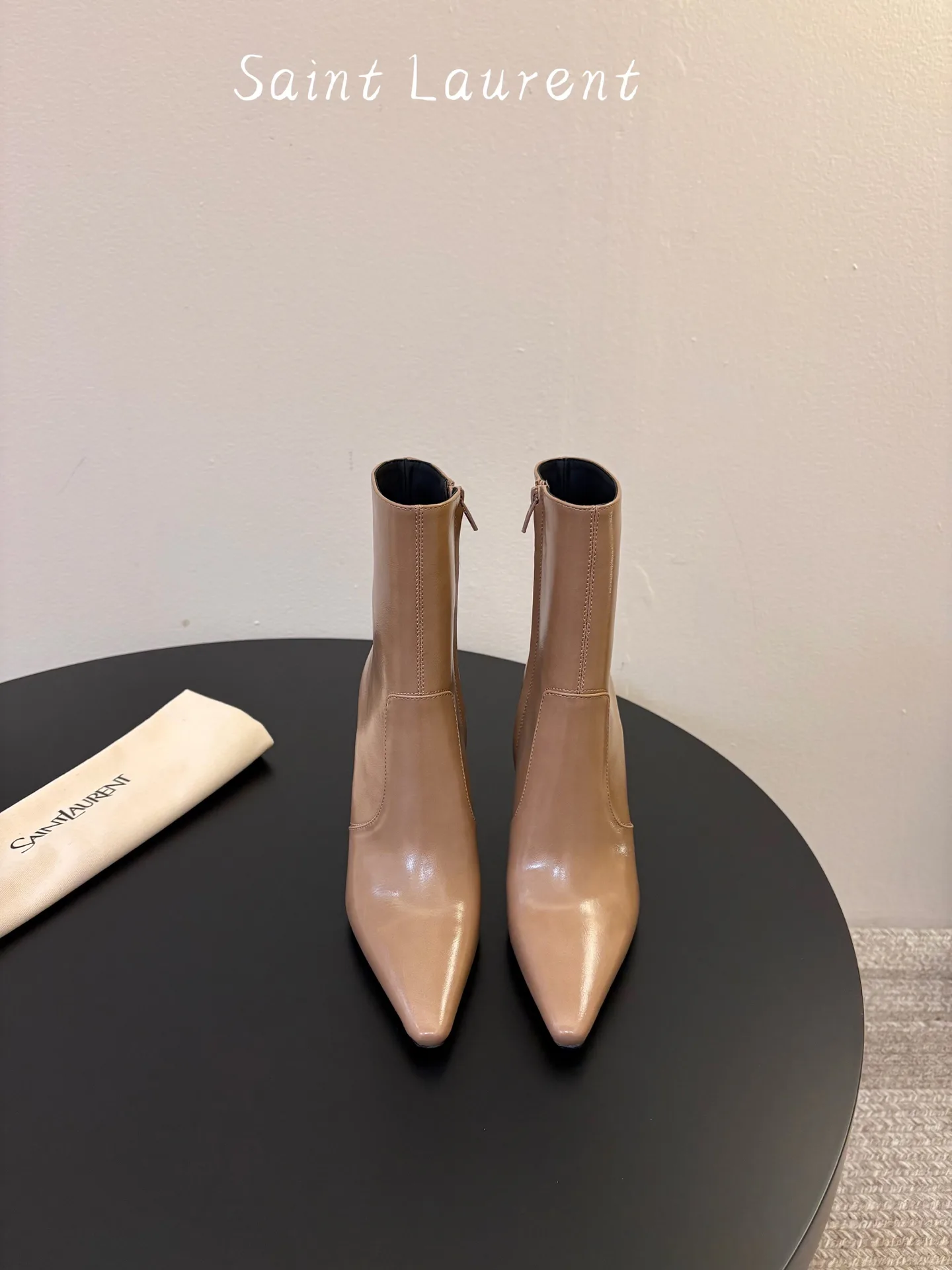 Women's Booties SAINT LAURENT 18049300