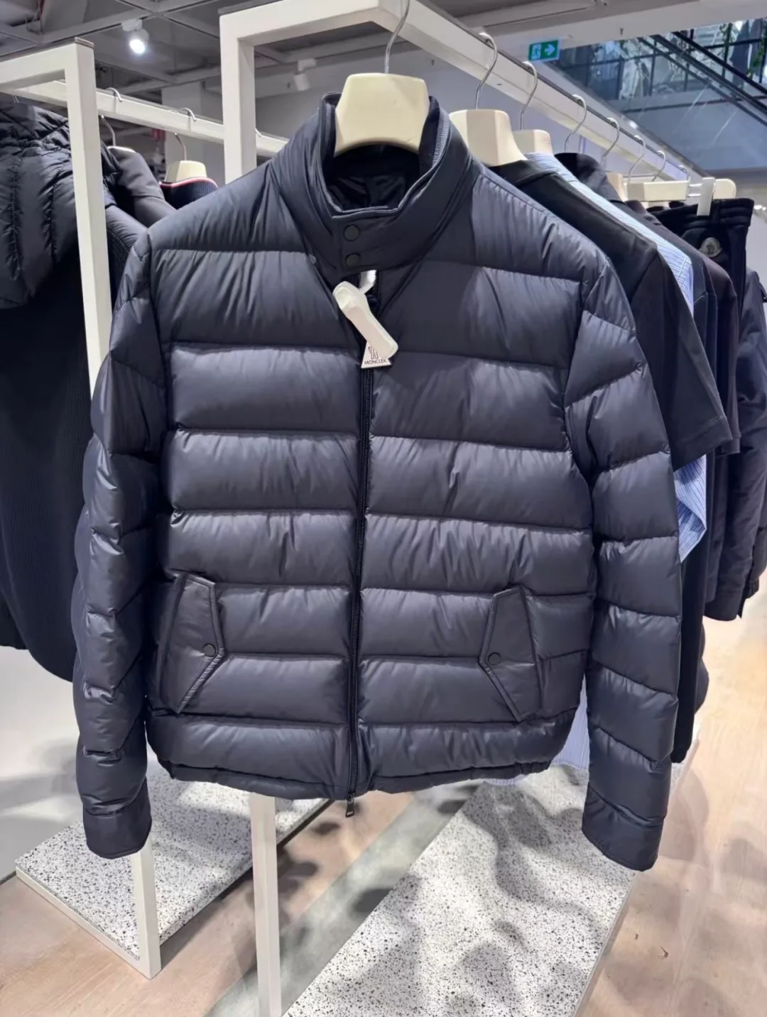 Men's Jackets And Down Jackets MONCLER 18007887