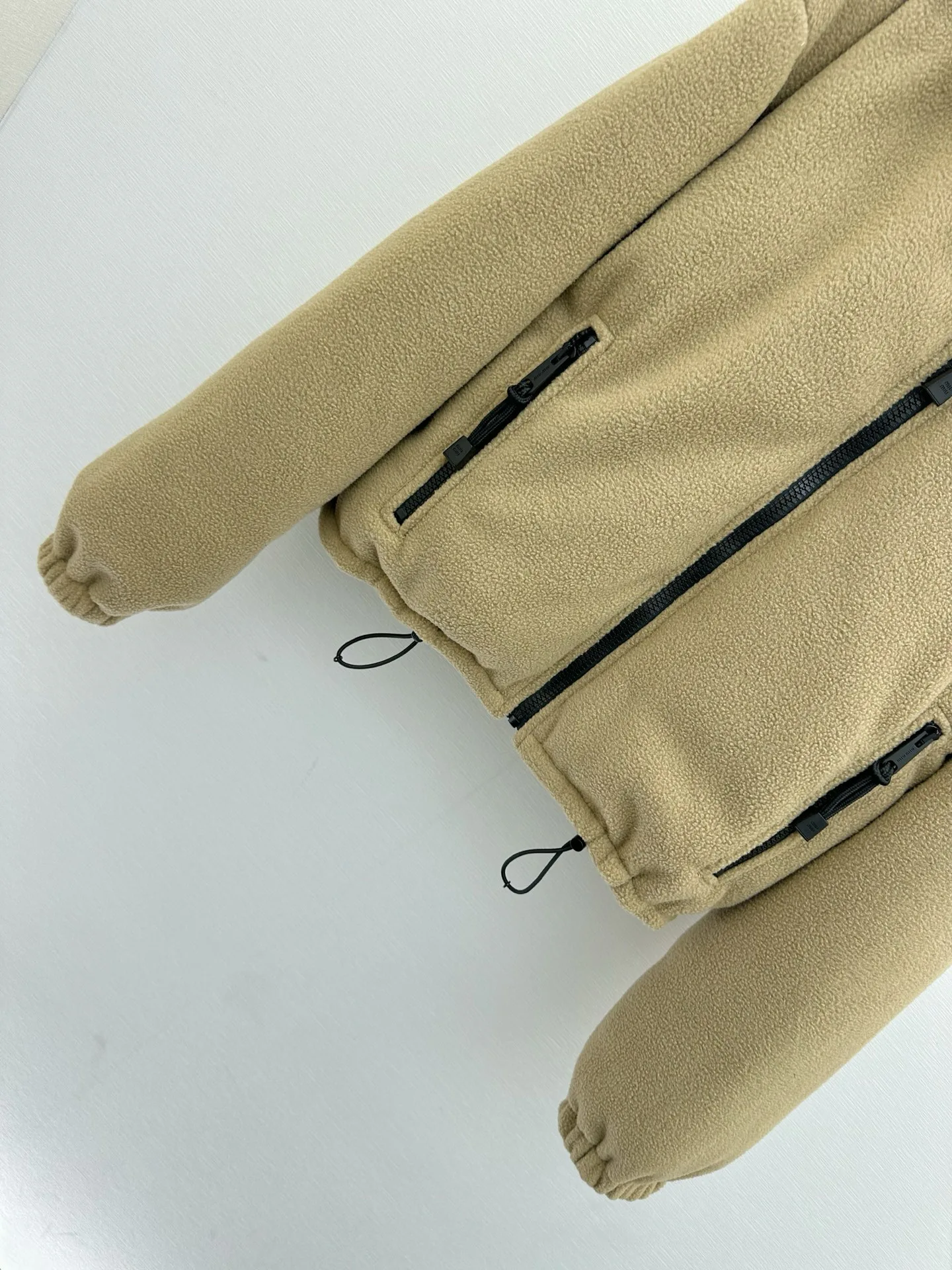 Women's Jackets And Down Jackets MIU MIU 18364702