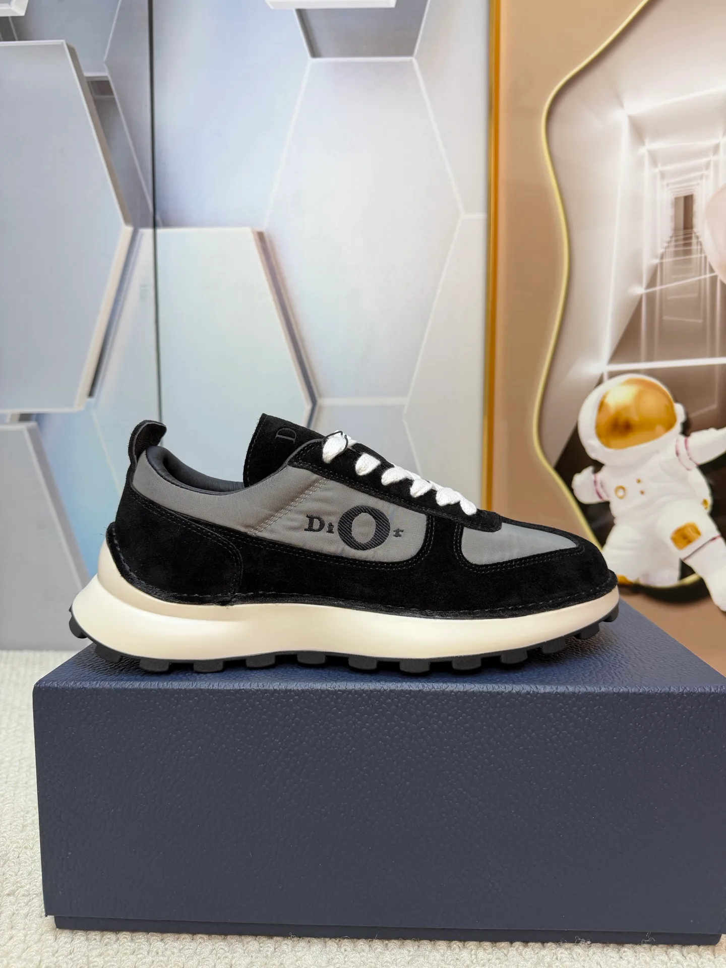 Men's Sneakers CHRISTIAN DIOR 18103456