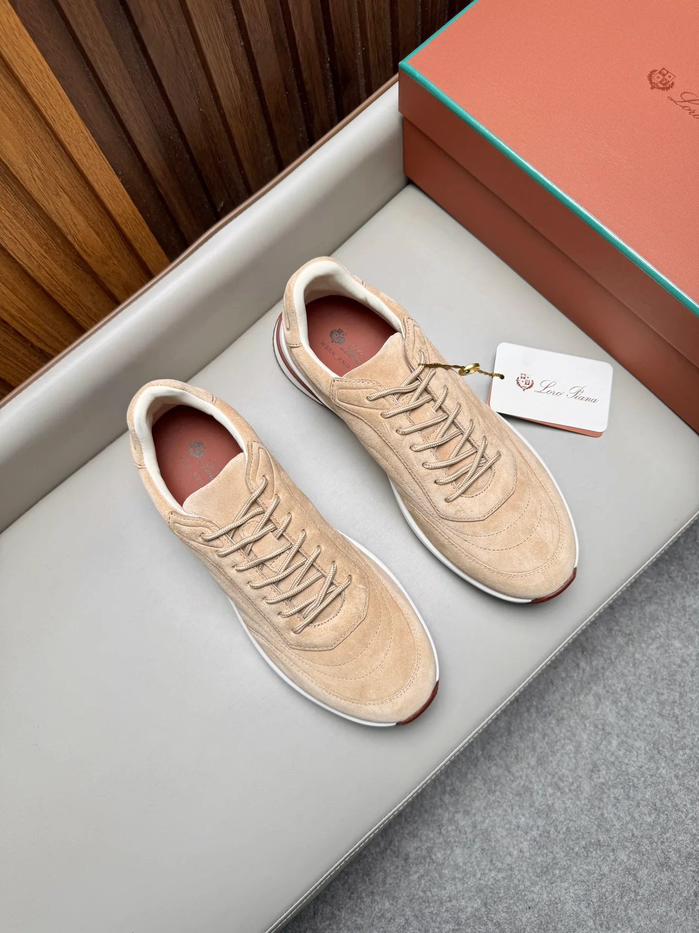 Women's Sneakers LORO PIANA 18367851