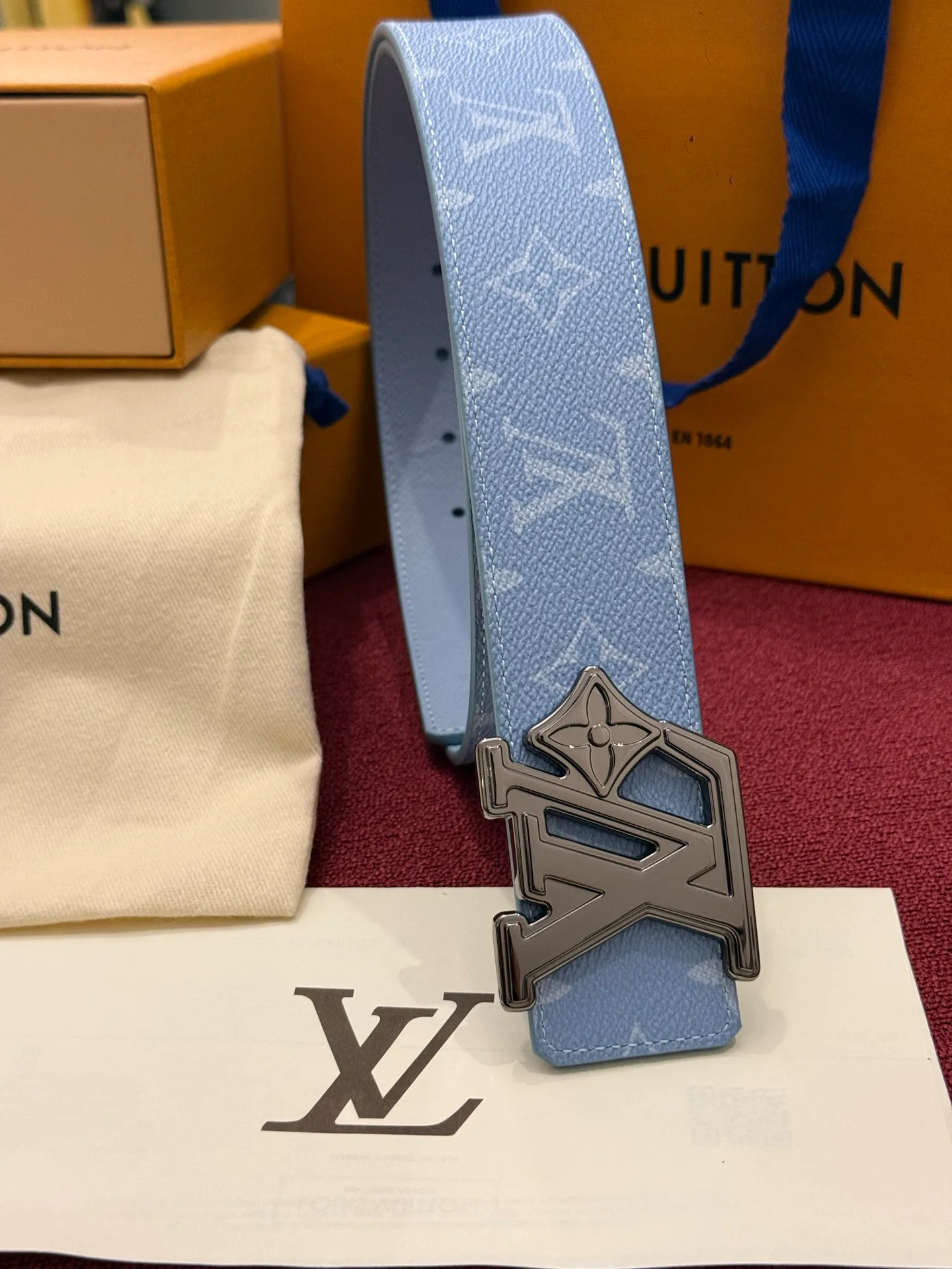 Belts LOUIS VUITTON 18262494