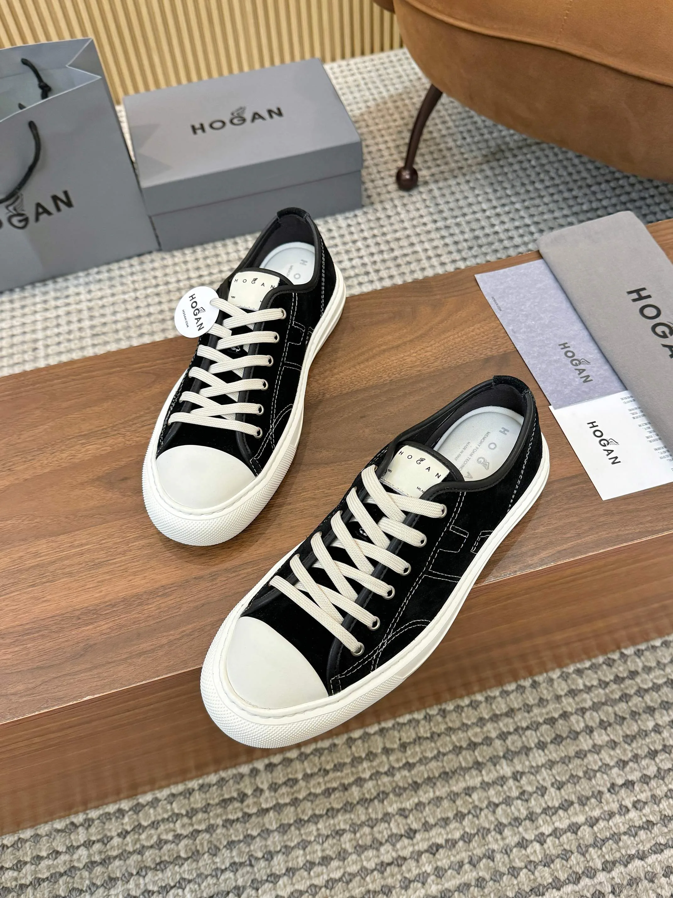 Men's Sneakers HOGAN 17810422
