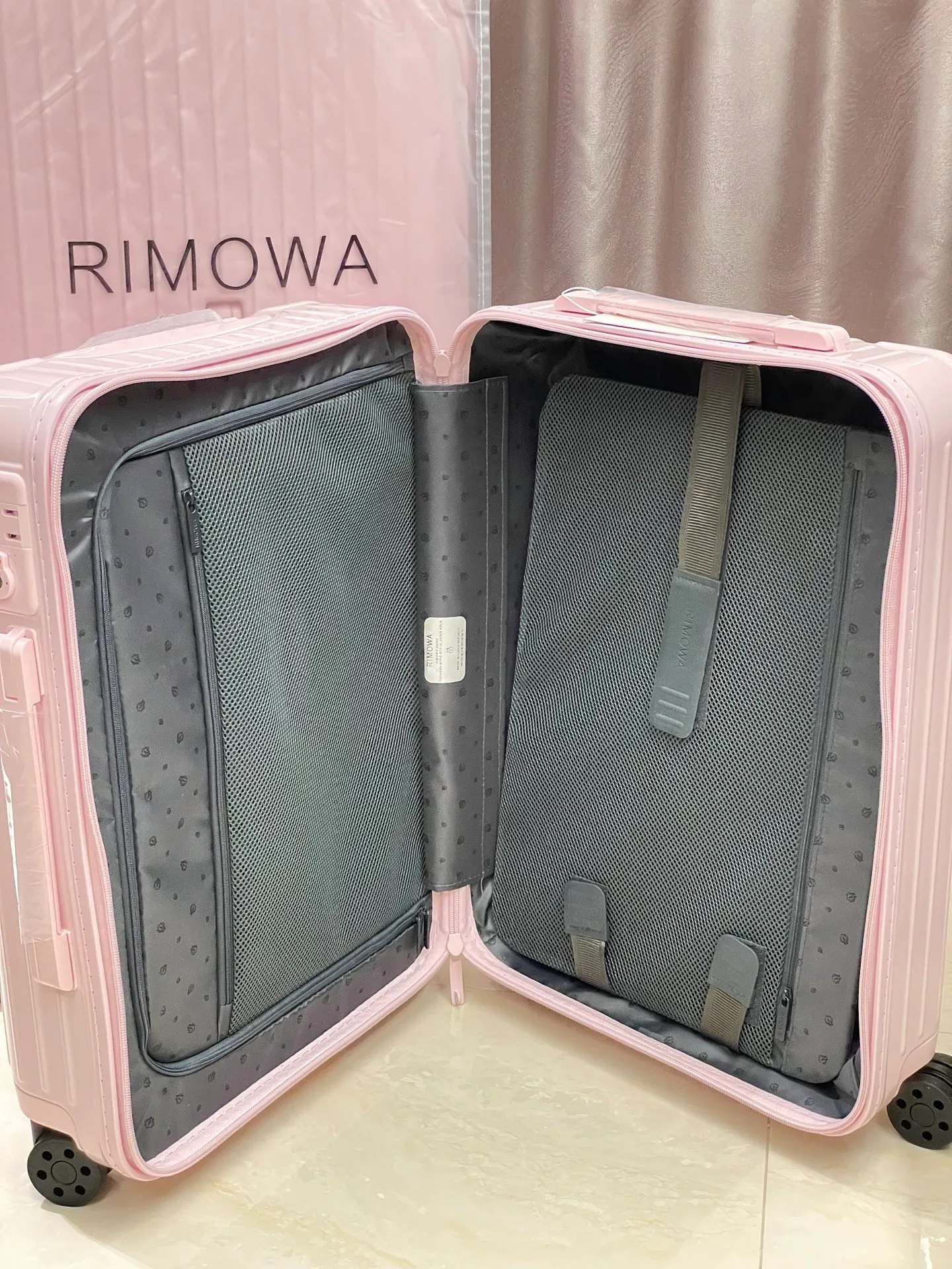 Suitcases RIMOWA 16925463