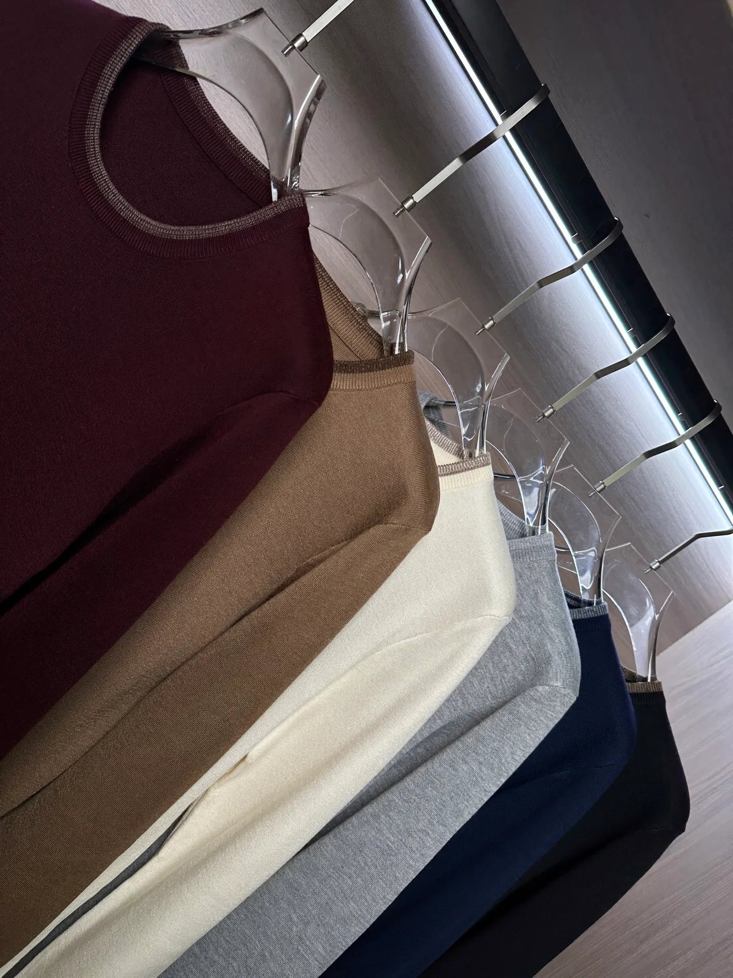 Men's Jumpers And Sweaters LORO PIANA 18098020