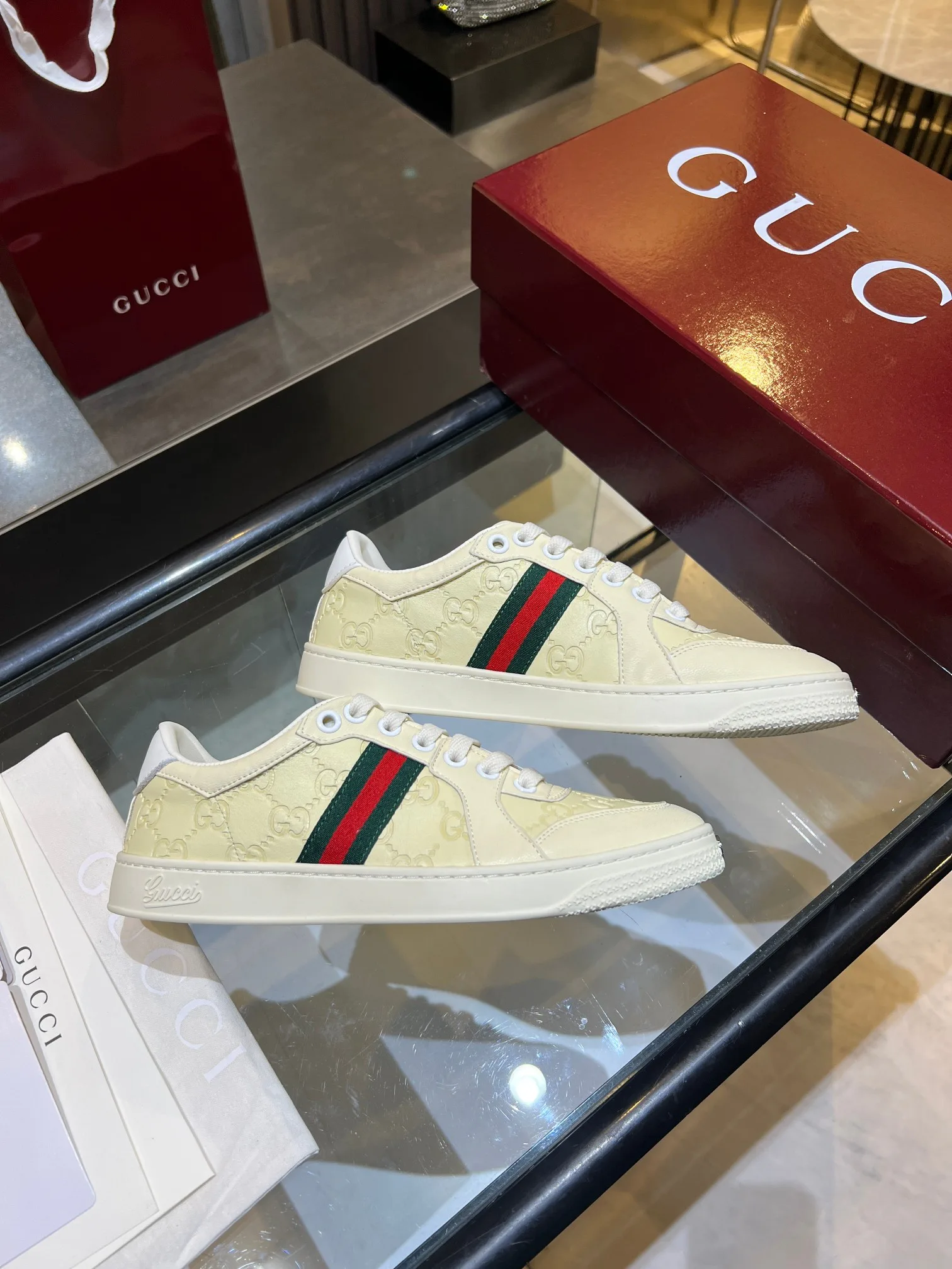 Women's Sneakers GUCCI 17131960