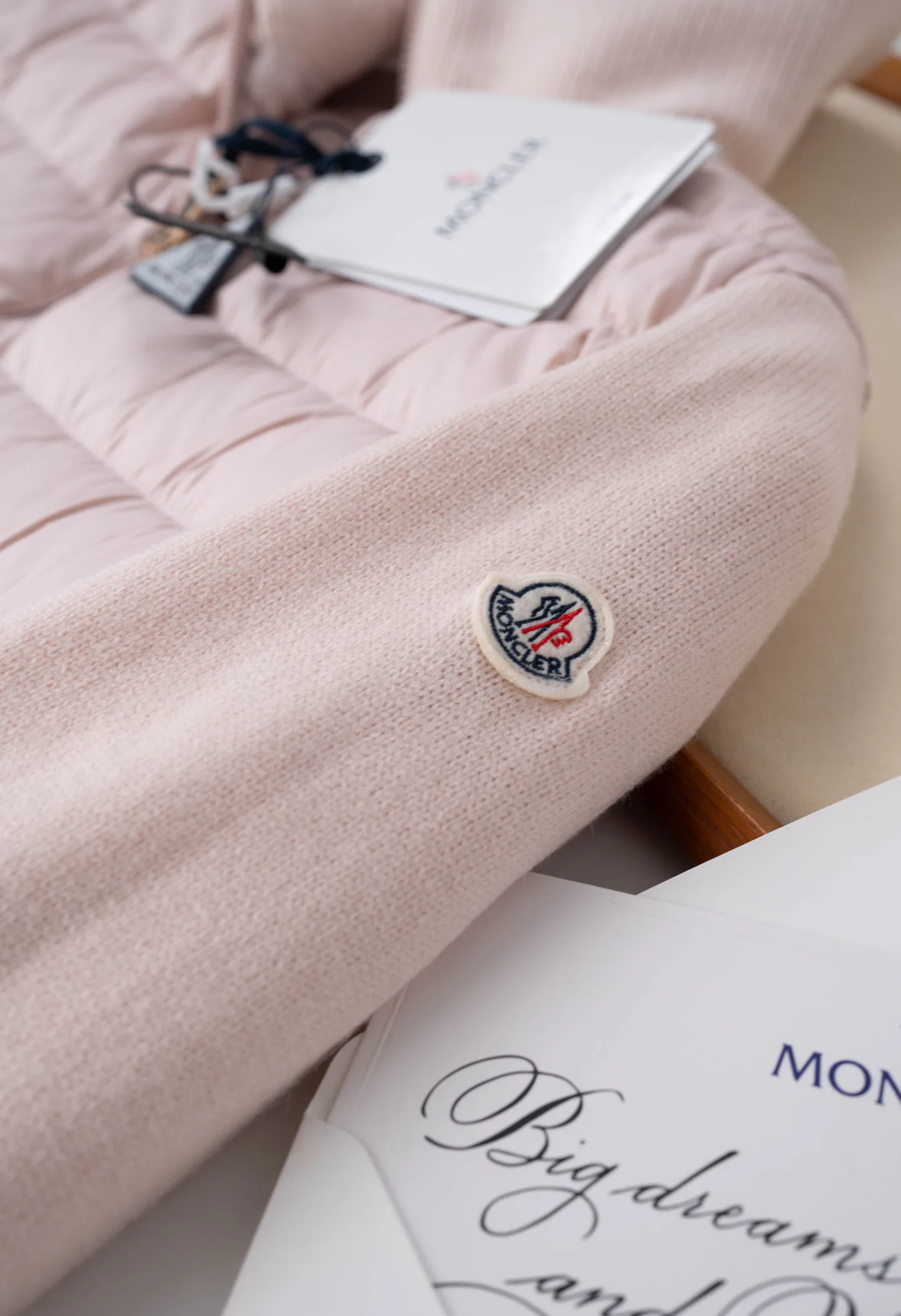 Women's Jackets And Down Jackets MONCLER 18510341