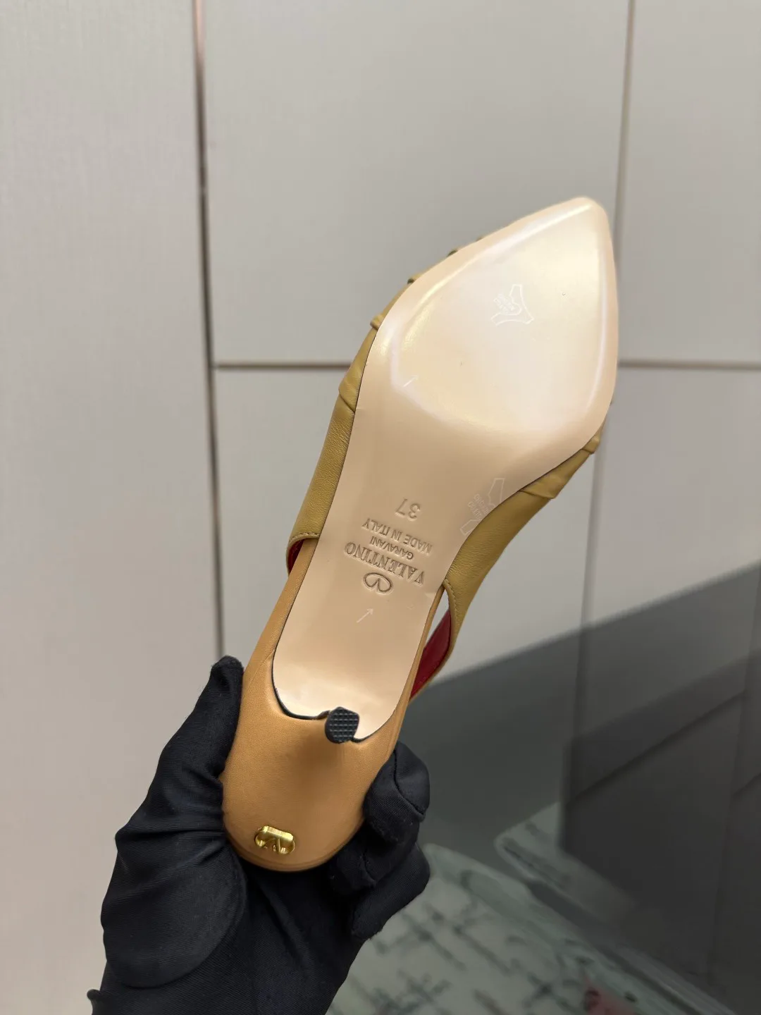 Women's Open-Toe Sandals VALENTINO 18049046