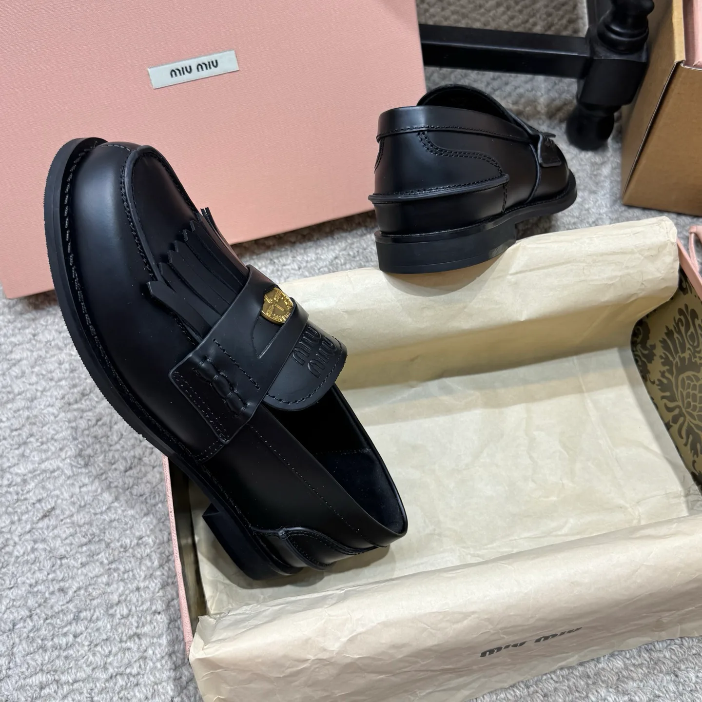 Women's Loafers And Moccasins MIU MIU 18337070