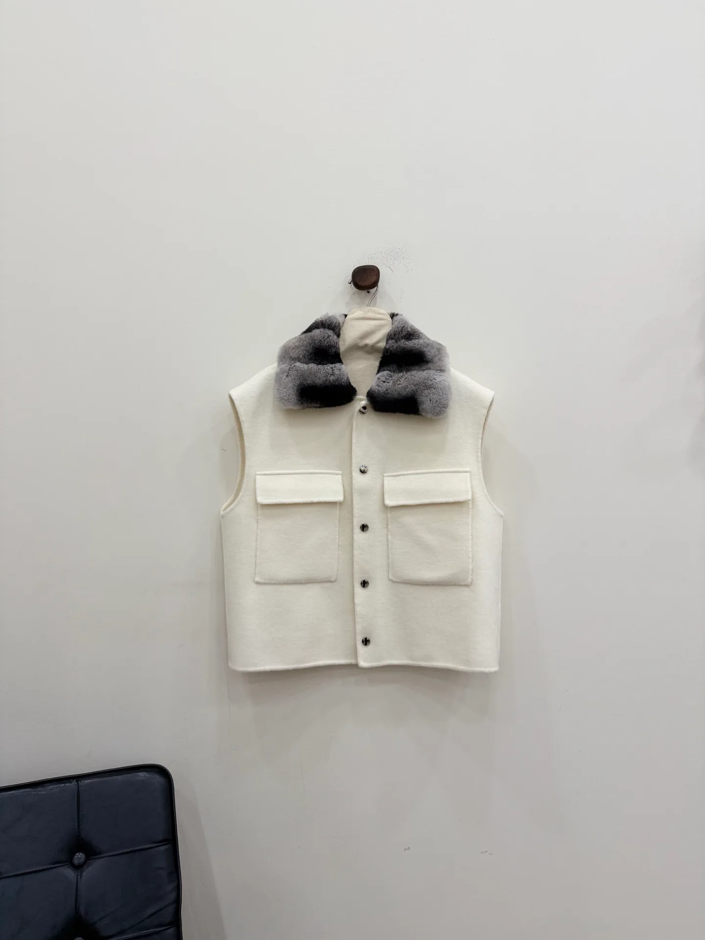 Women's Vests LORO PIANA 18016402