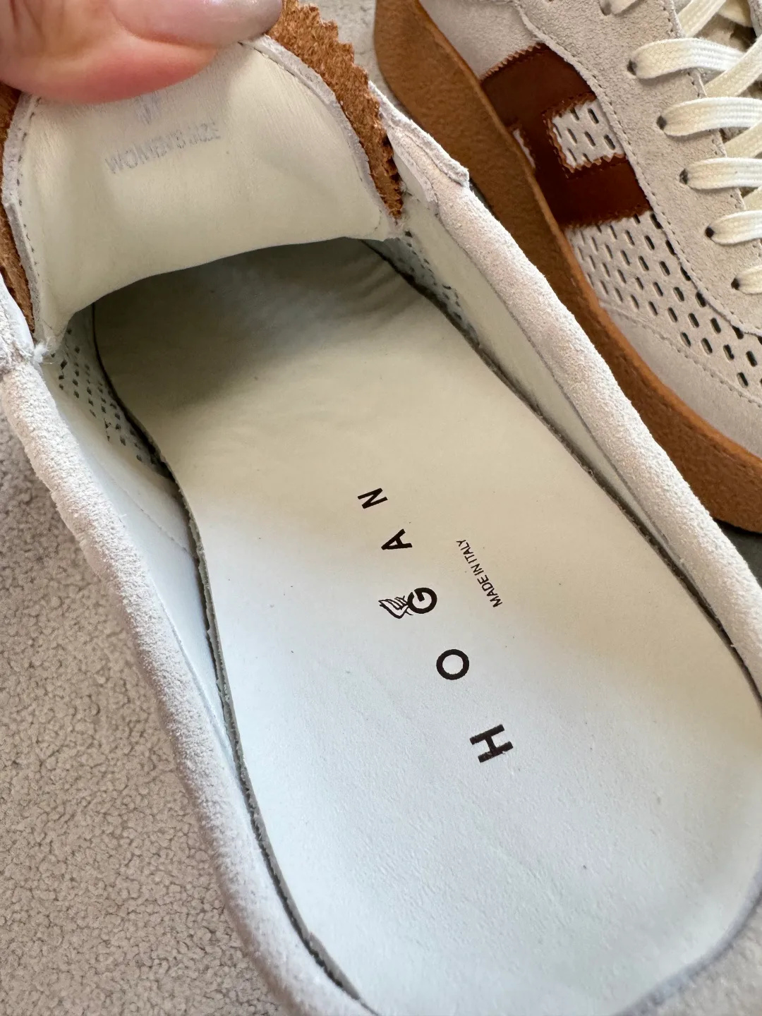 Women's Sneakers HOGAN 17698139