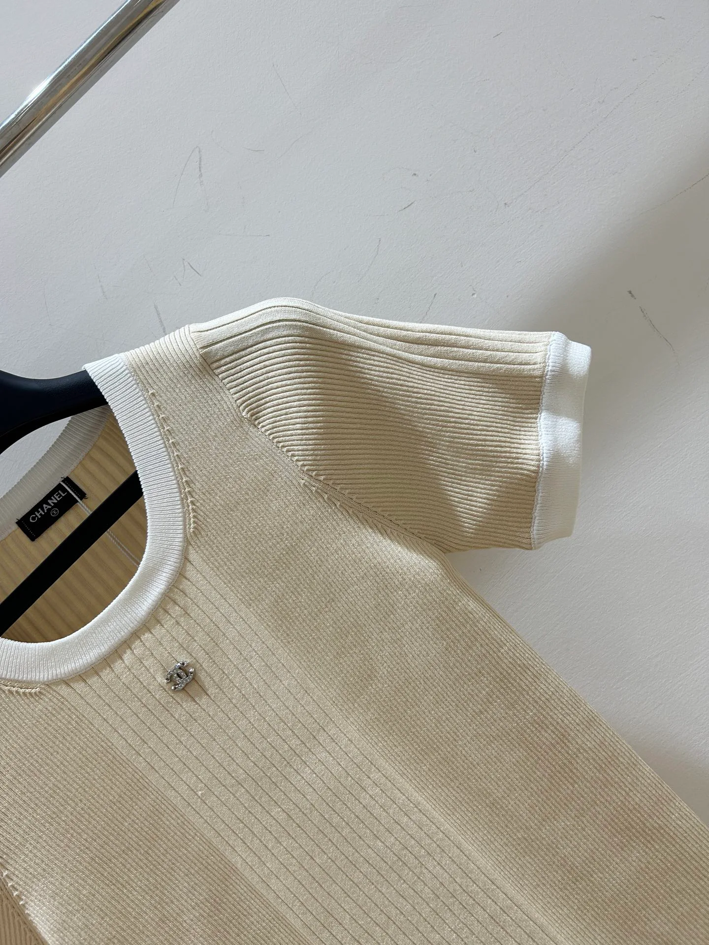 Women's T-Shirts CHANEL 18097477