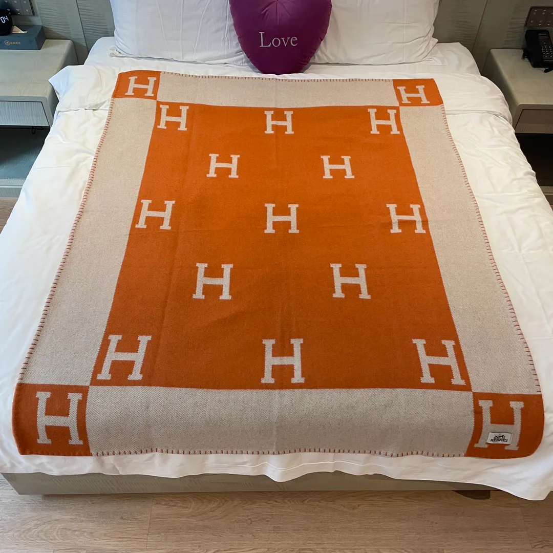 Textiles HERMES 18507311
