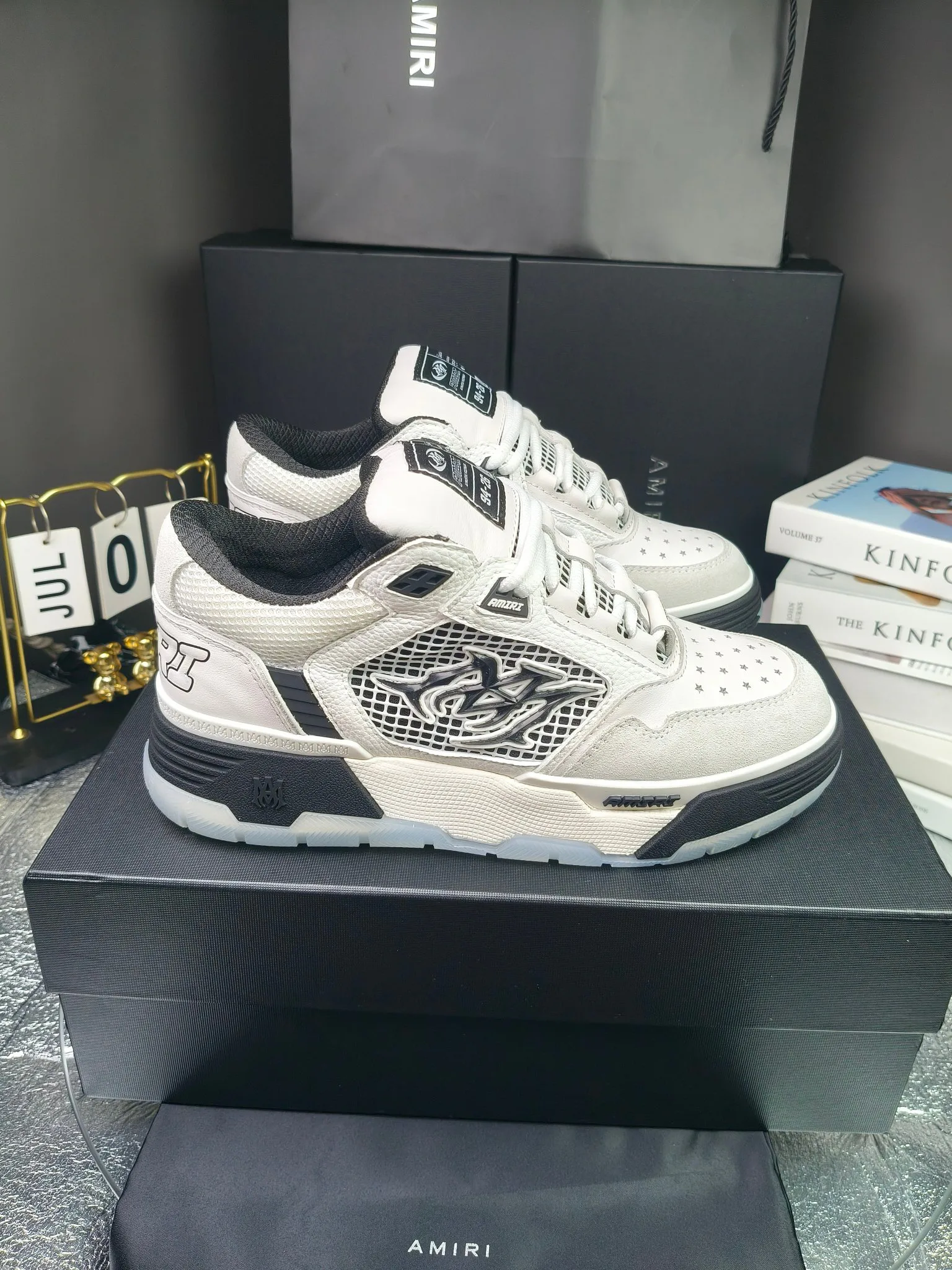 Men's Sneakers AMIRI 17182674