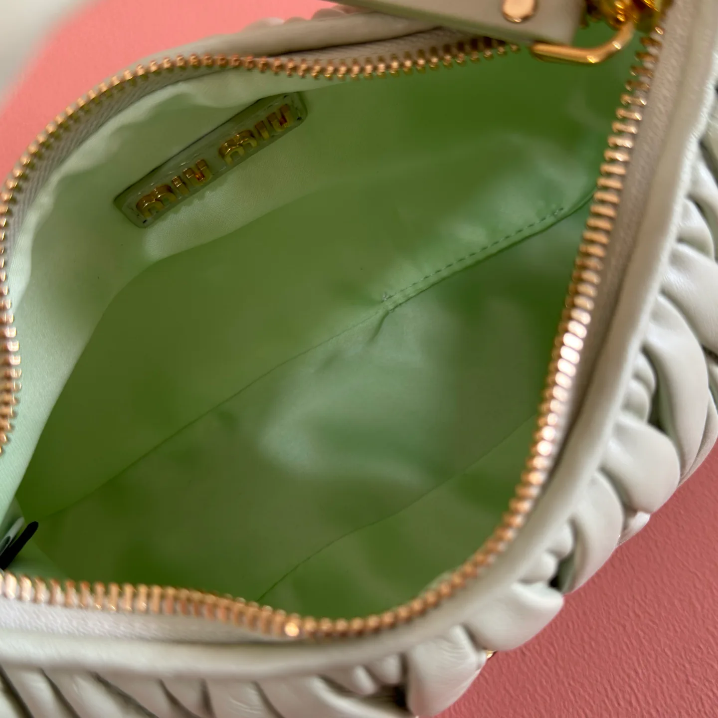 Women's Shoulder Bags MIU MIU 18148095