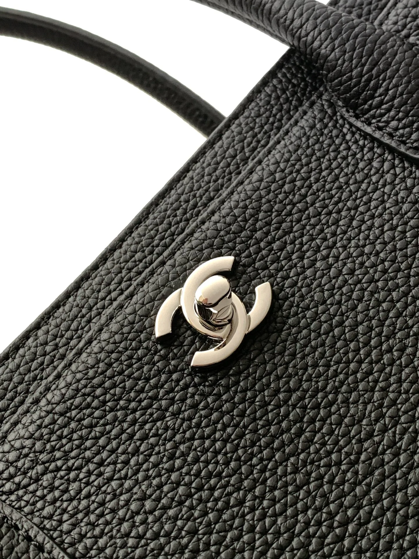 Women's Classic Handbags CHANEL 18057813
