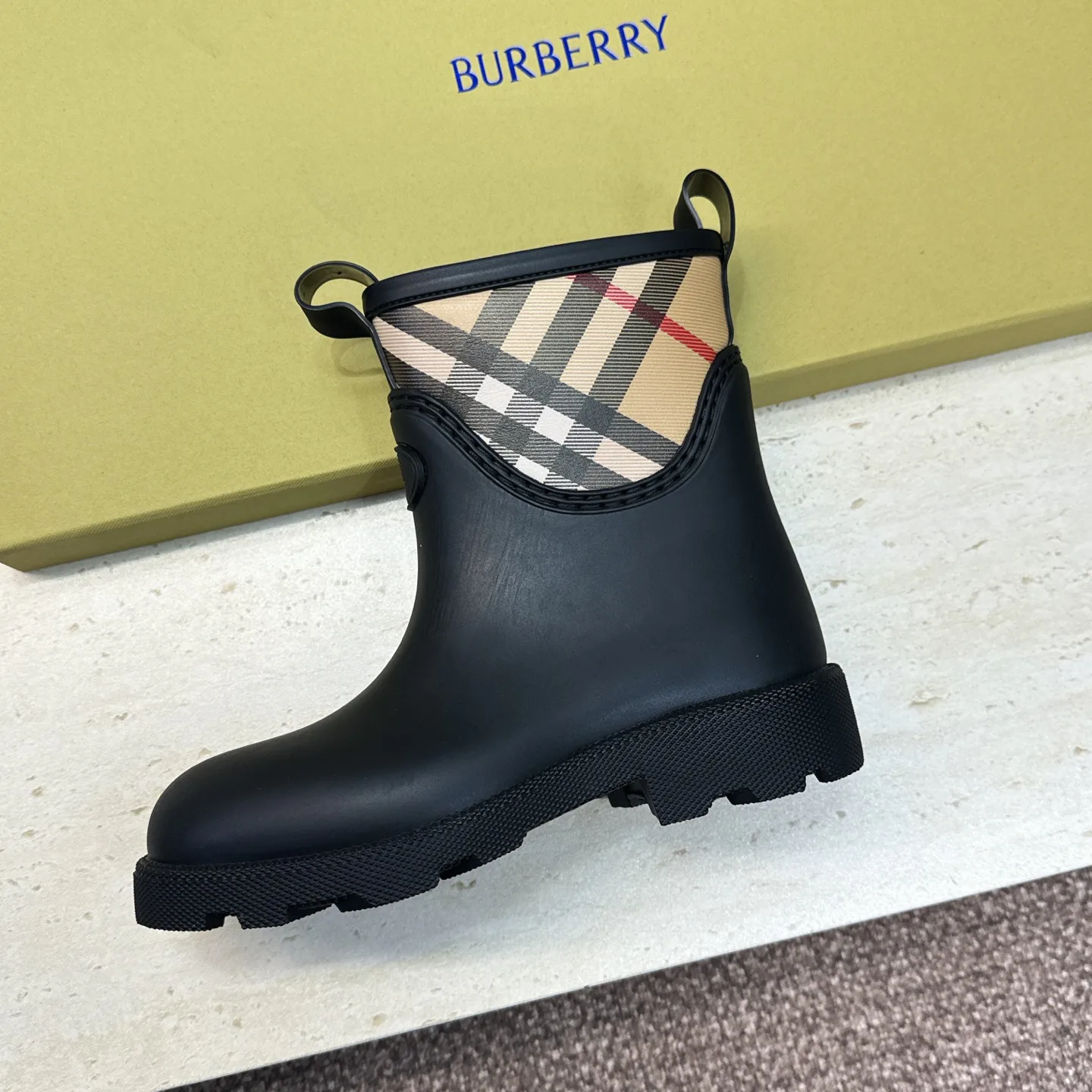 Women's Boots BURBERRY 18235848