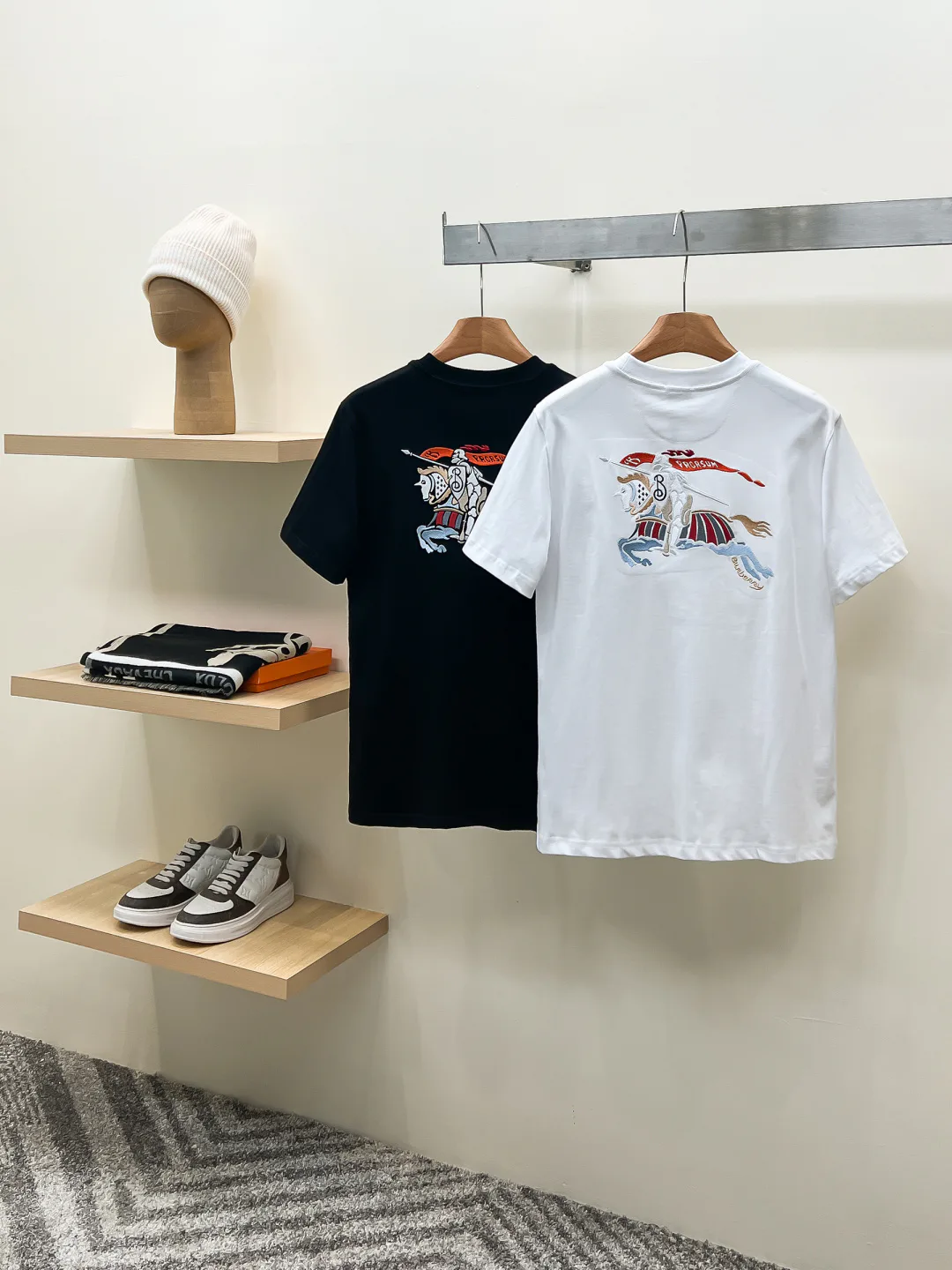 Men's T-Shirts BURBERRY 18499478