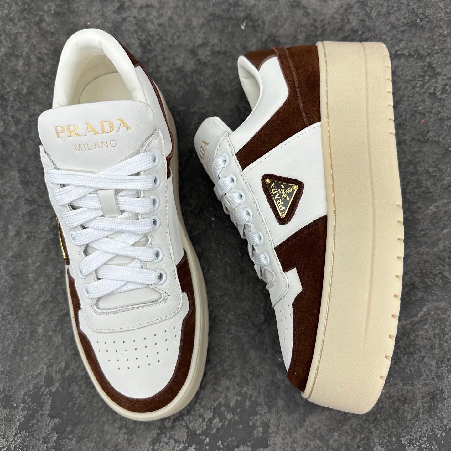 Men's Sneakers PRADA 18154155