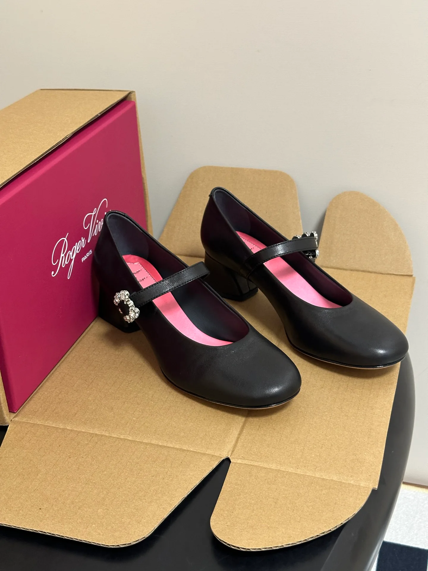 Women's Heels ROGER VIVIER 18041485